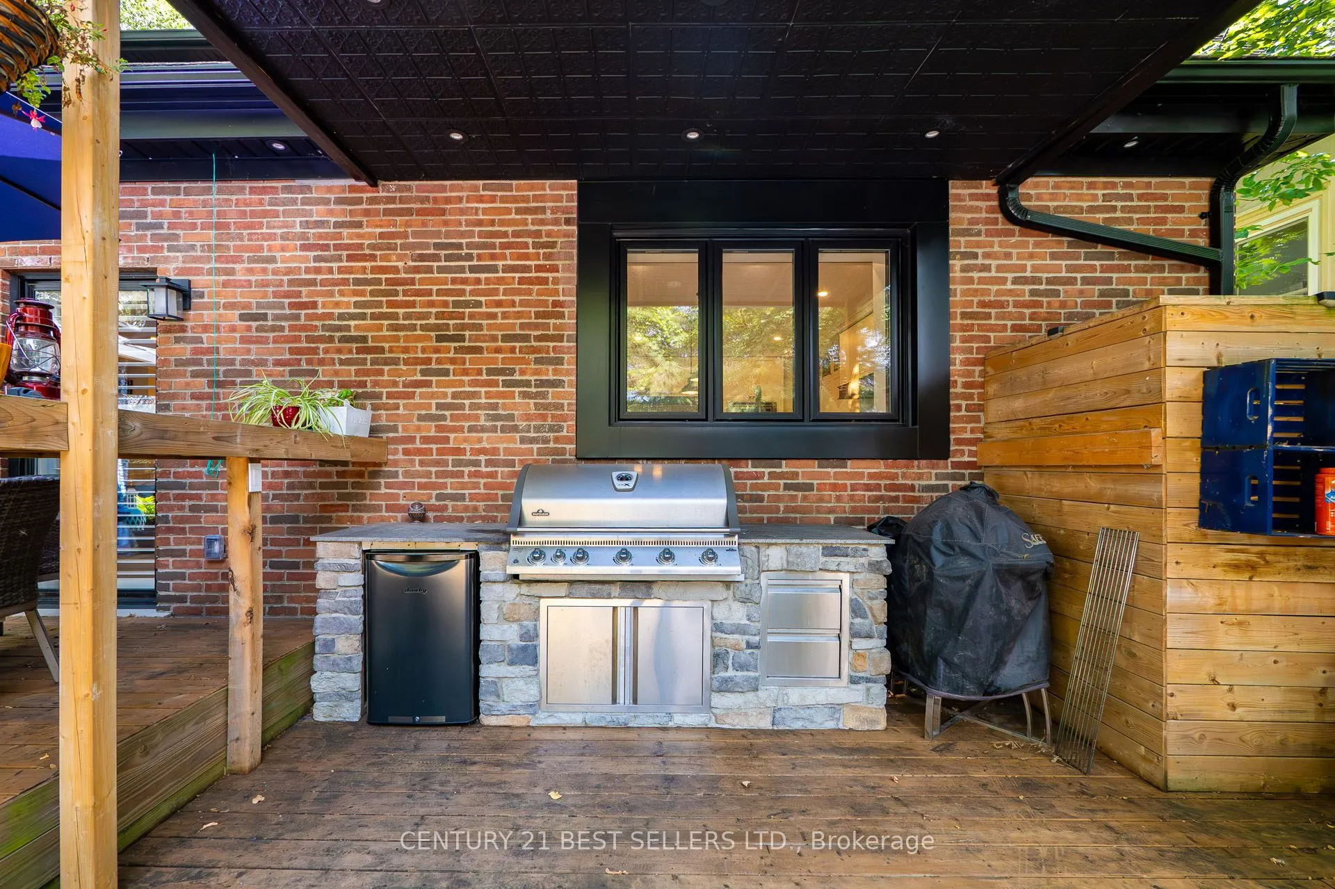 28 Wingrove Hill