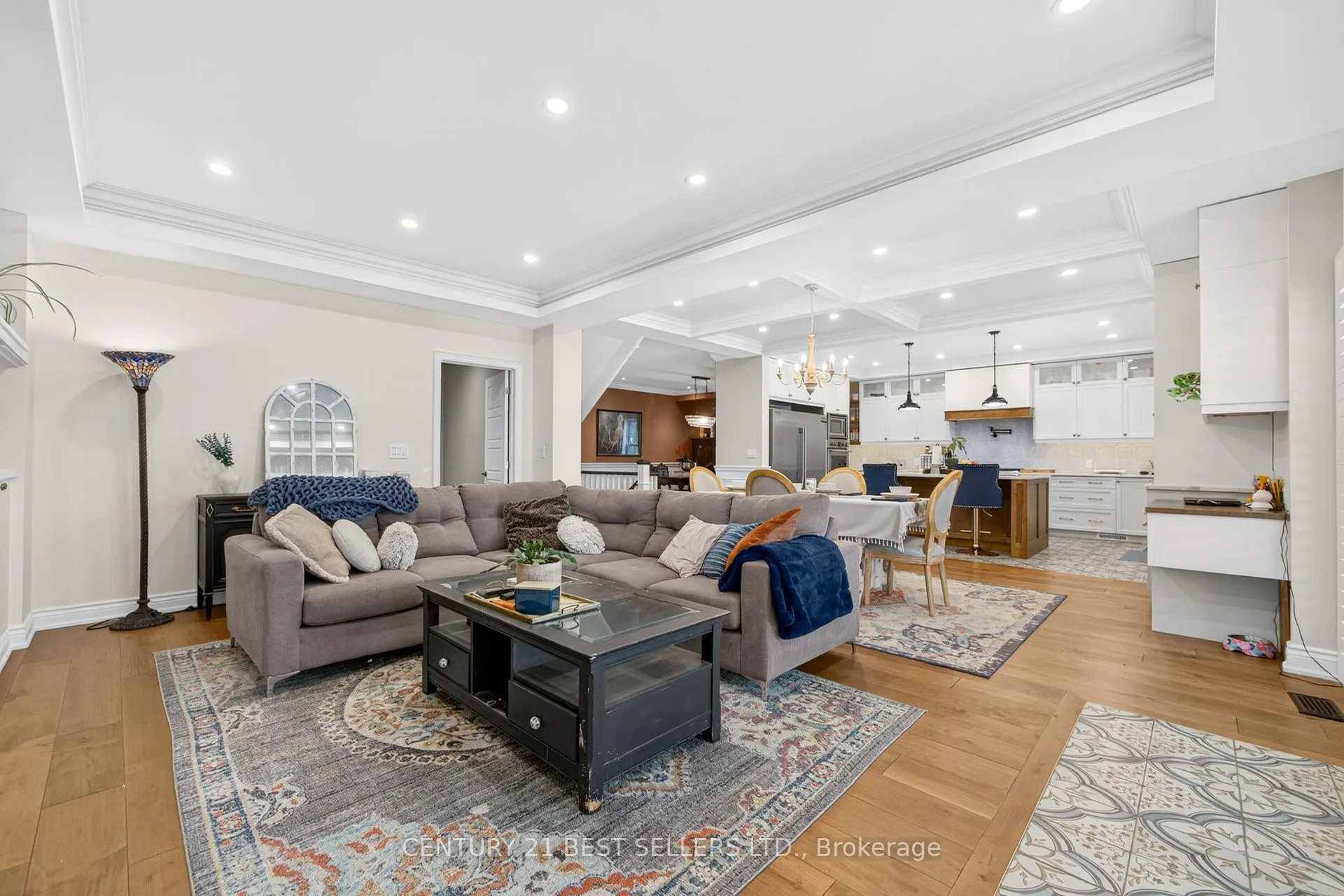 28 Wingrove Hill