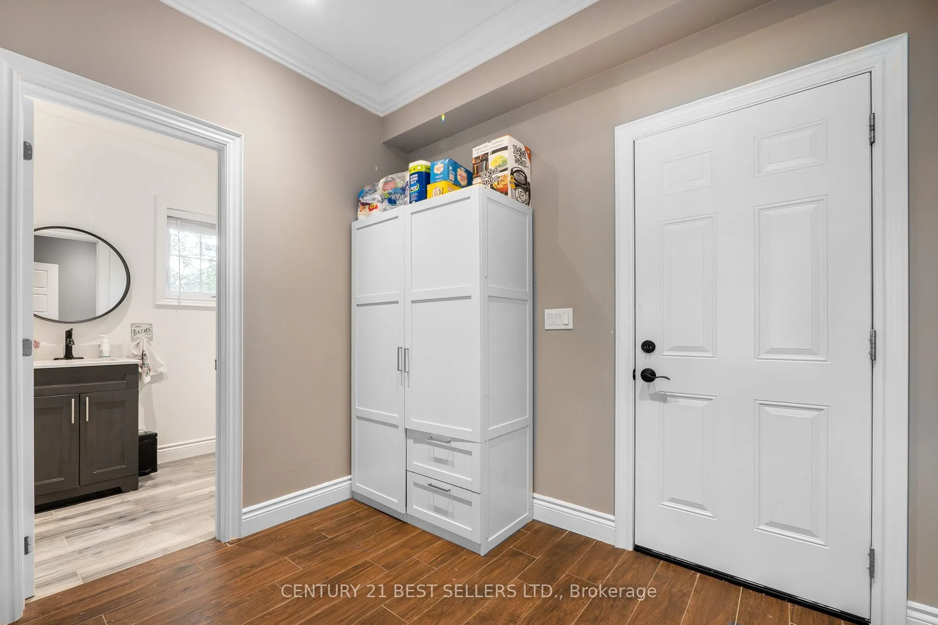 28 Wingrove Hill