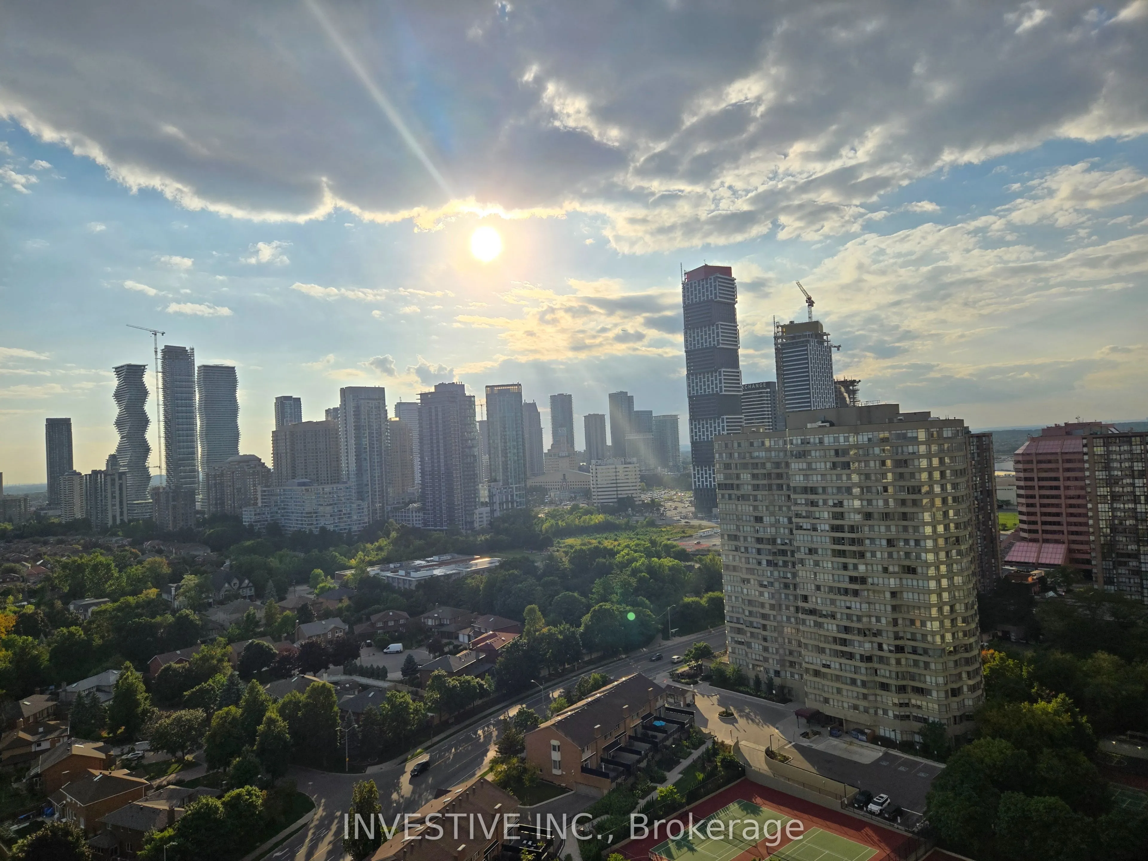 36 Elm Drive W, #2310