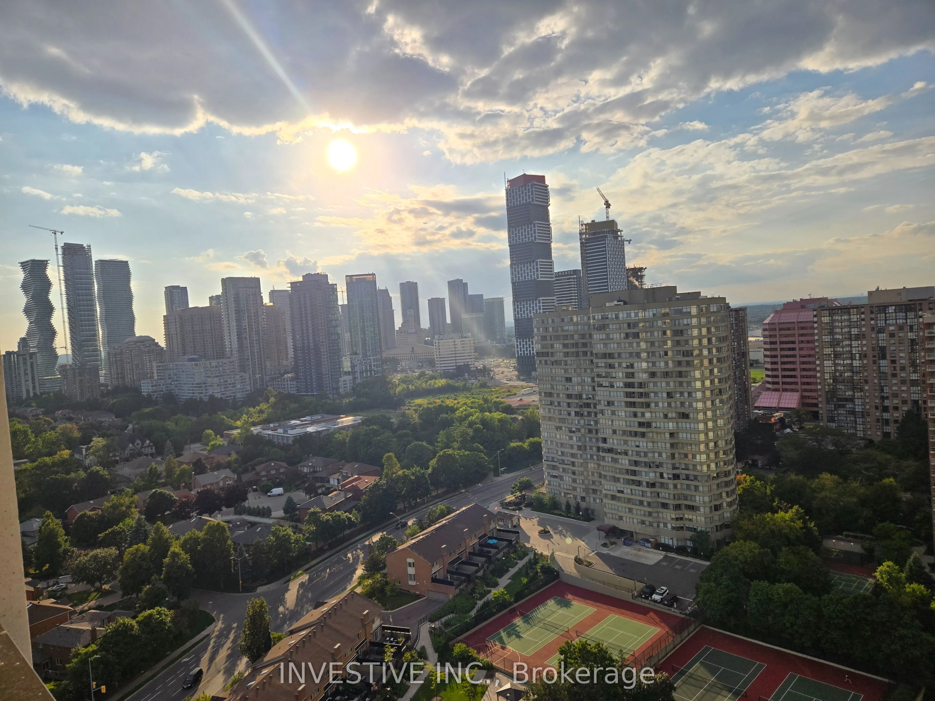 36 Elm Drive W, #2310