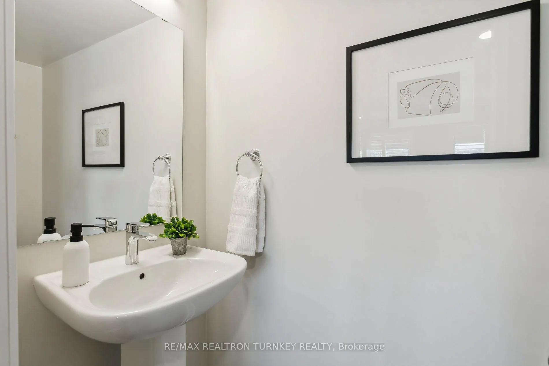 1135 Cooke Boulevard, #116