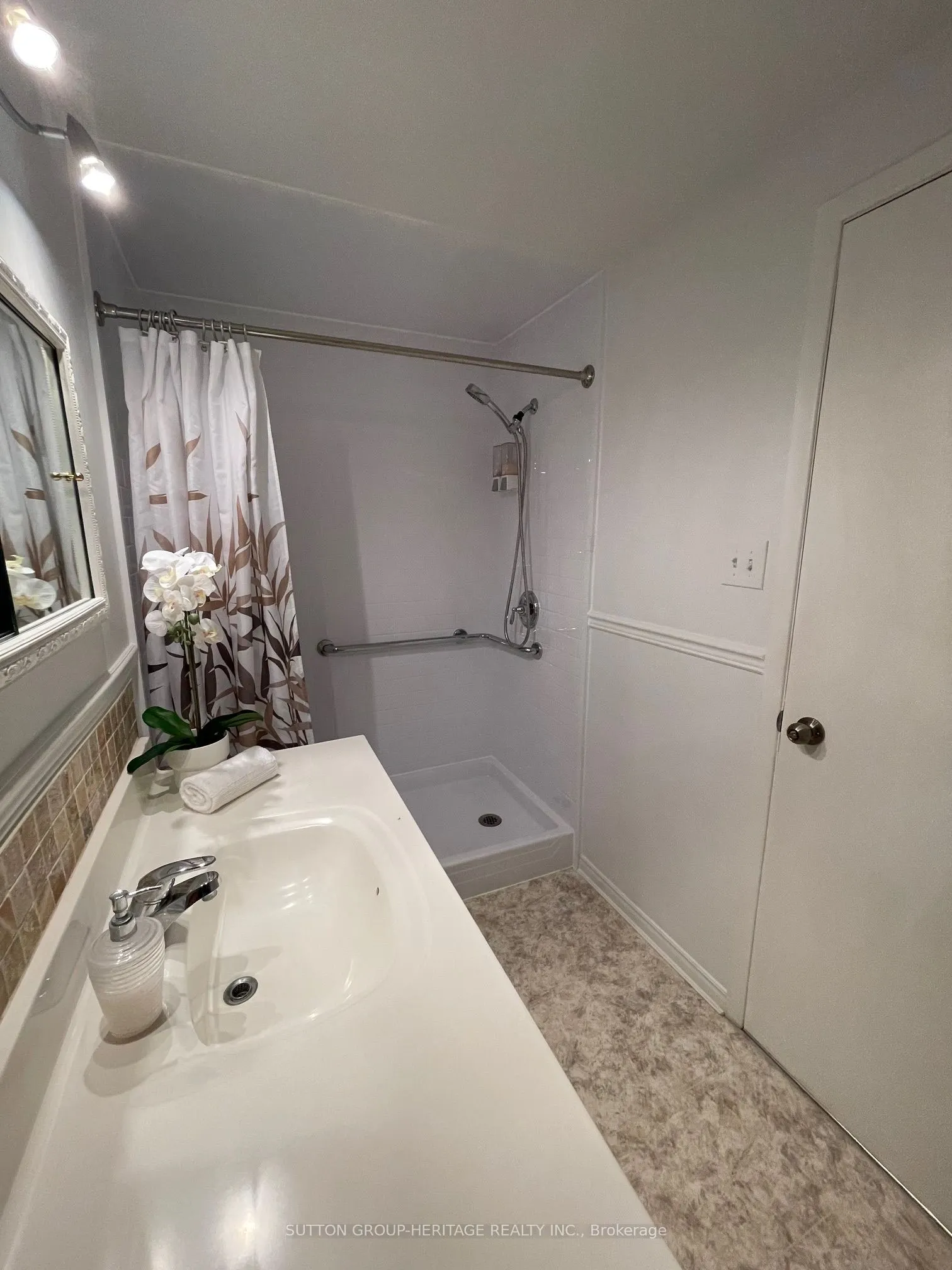 661 Childs Drive, #5
