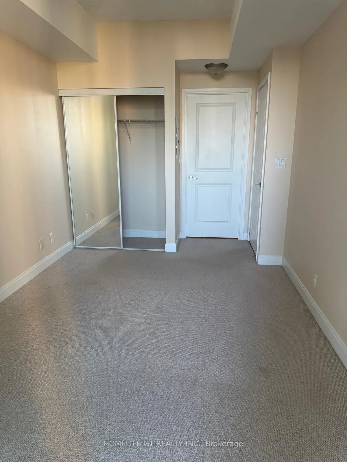 80 Absolute Avenue, #05