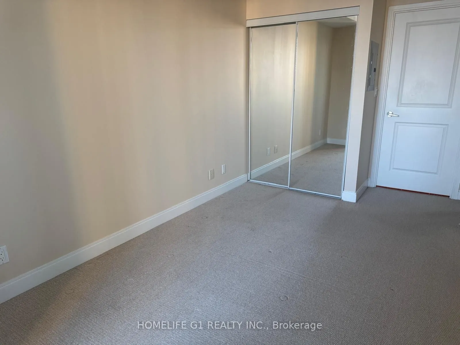 80 Absolute Avenue, #05