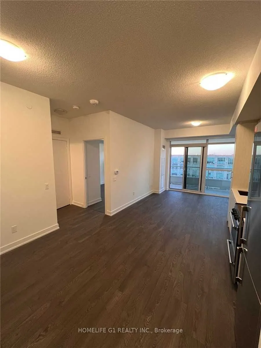 251 Manitoba Street, #1501