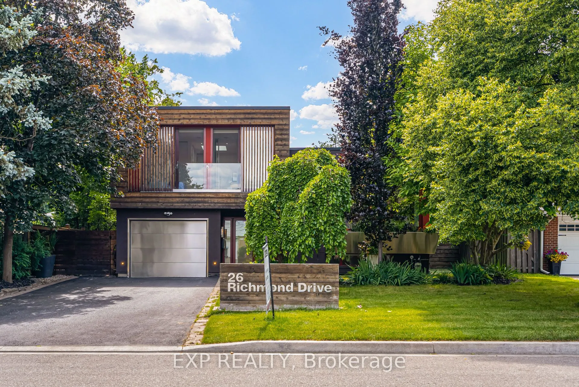 26 Richmond Drive