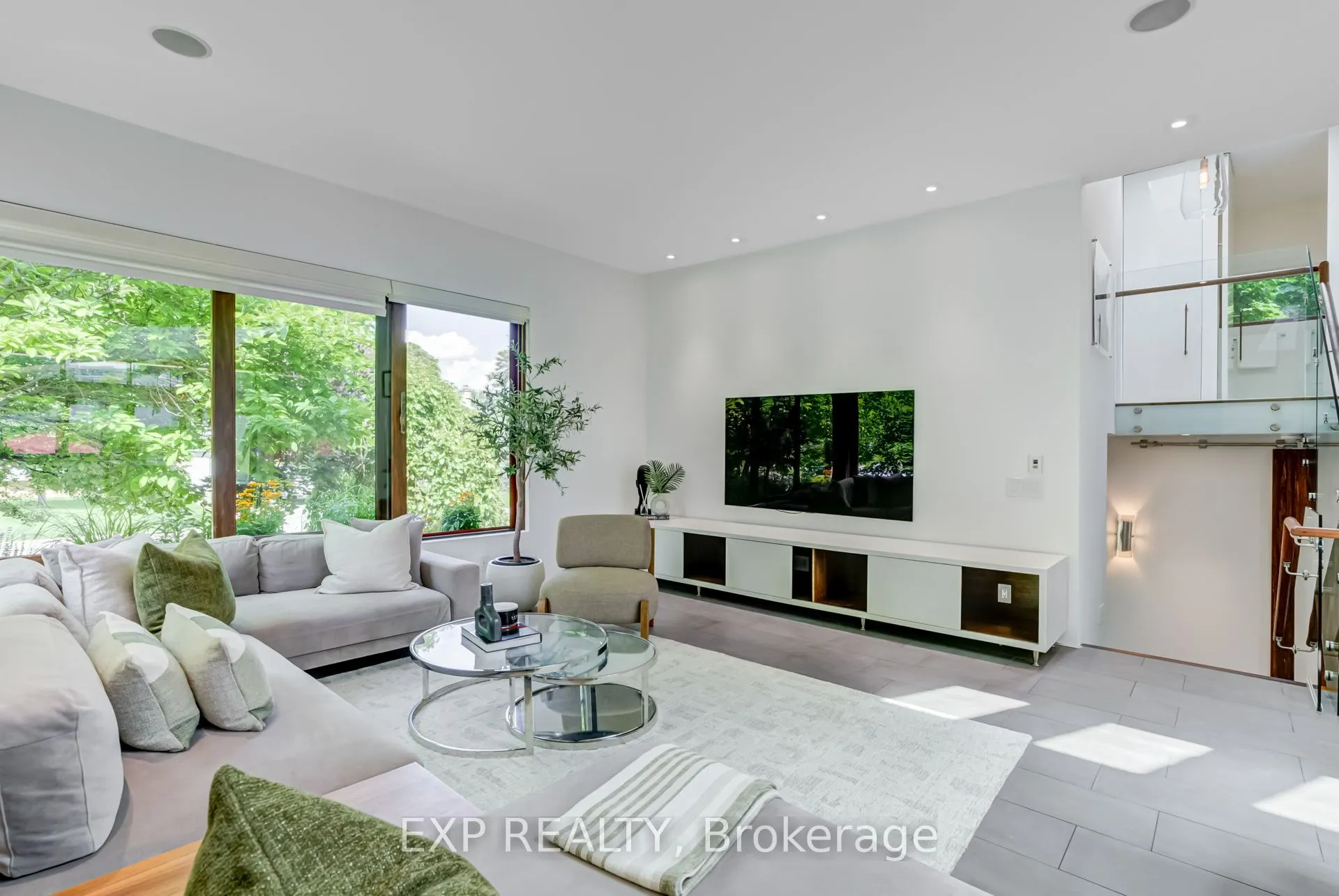 26 Richmond Drive