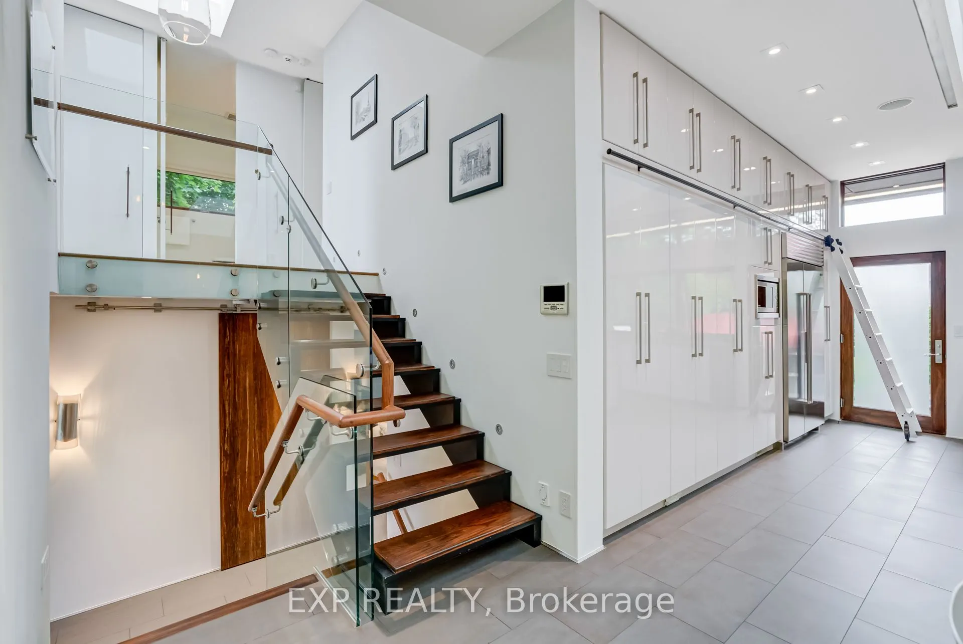 26 Richmond Drive
