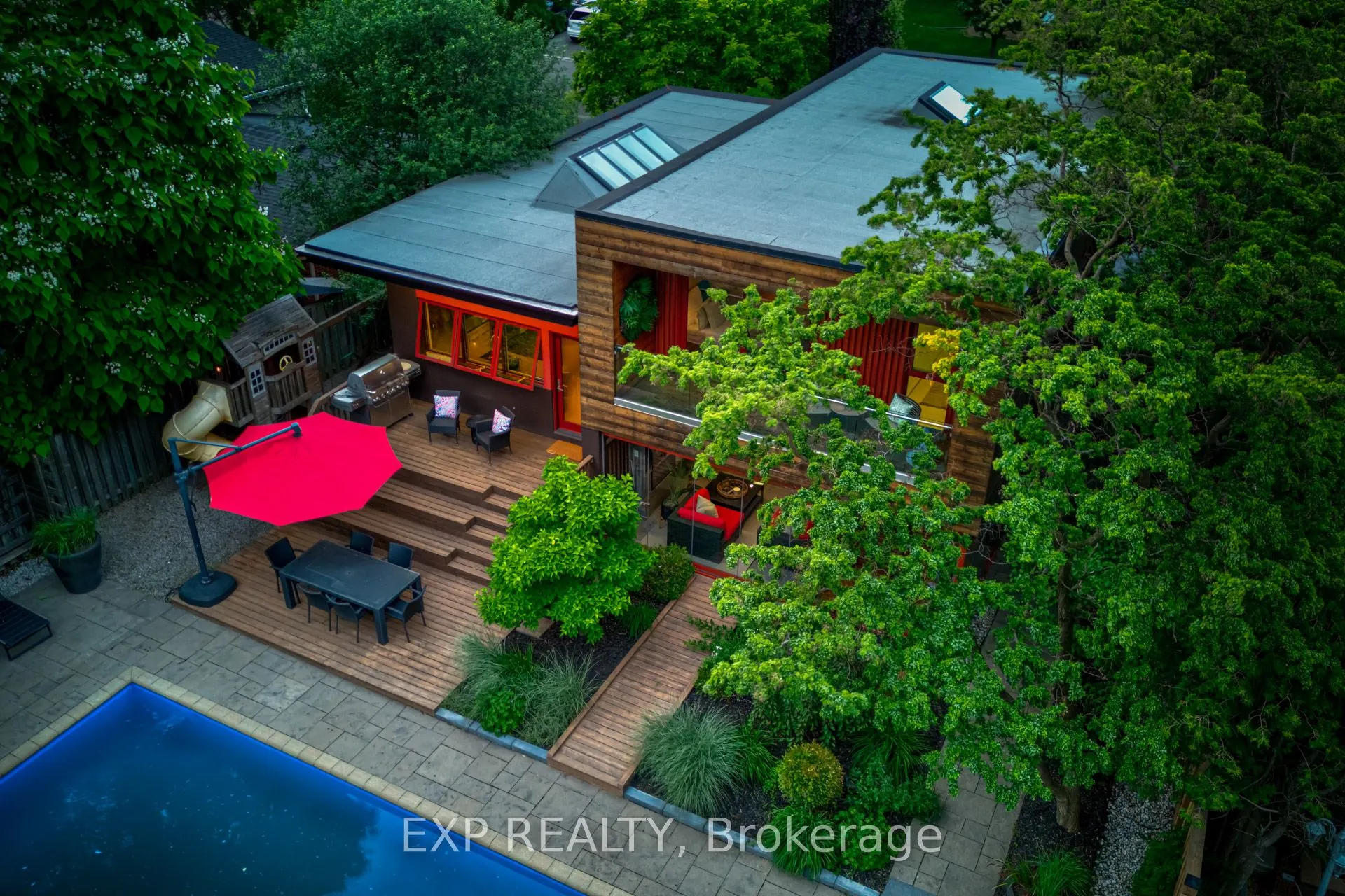 26 Richmond Drive