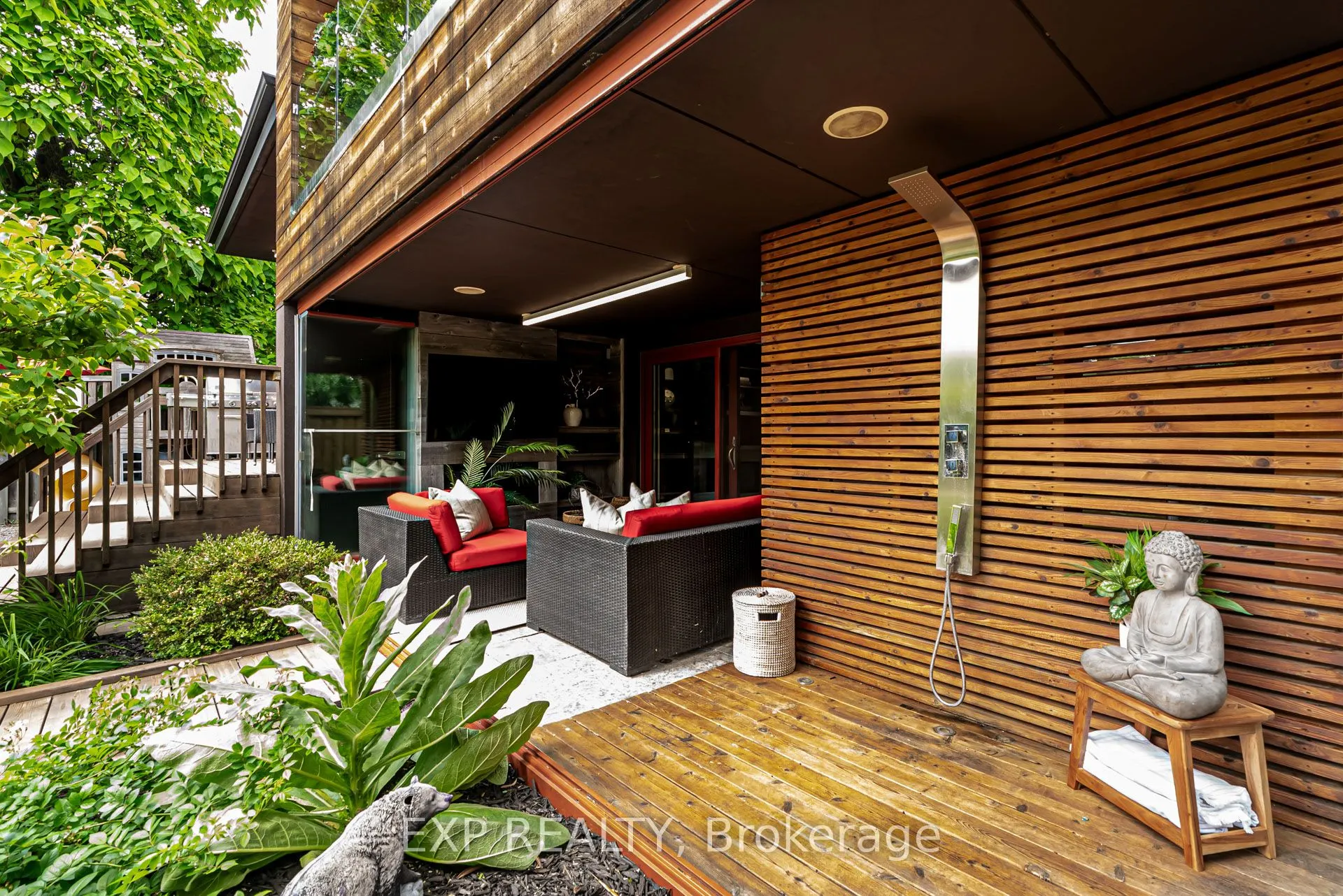 26 Richmond Drive