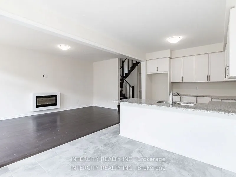 11 Bookton Street