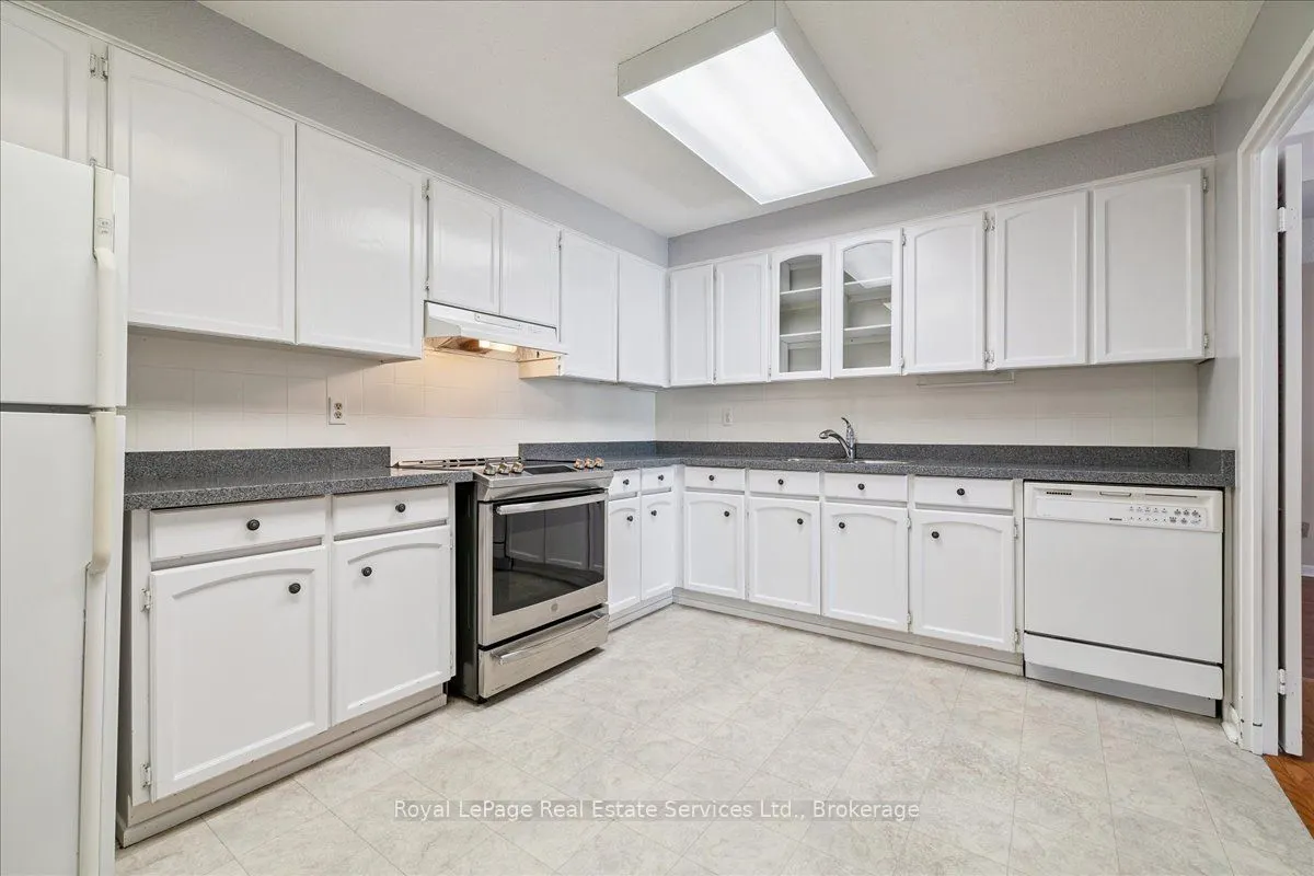 2185 Marine Drive, #508
