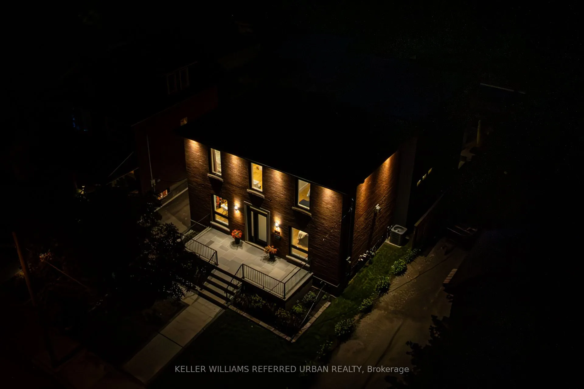 182 Queens Avenue