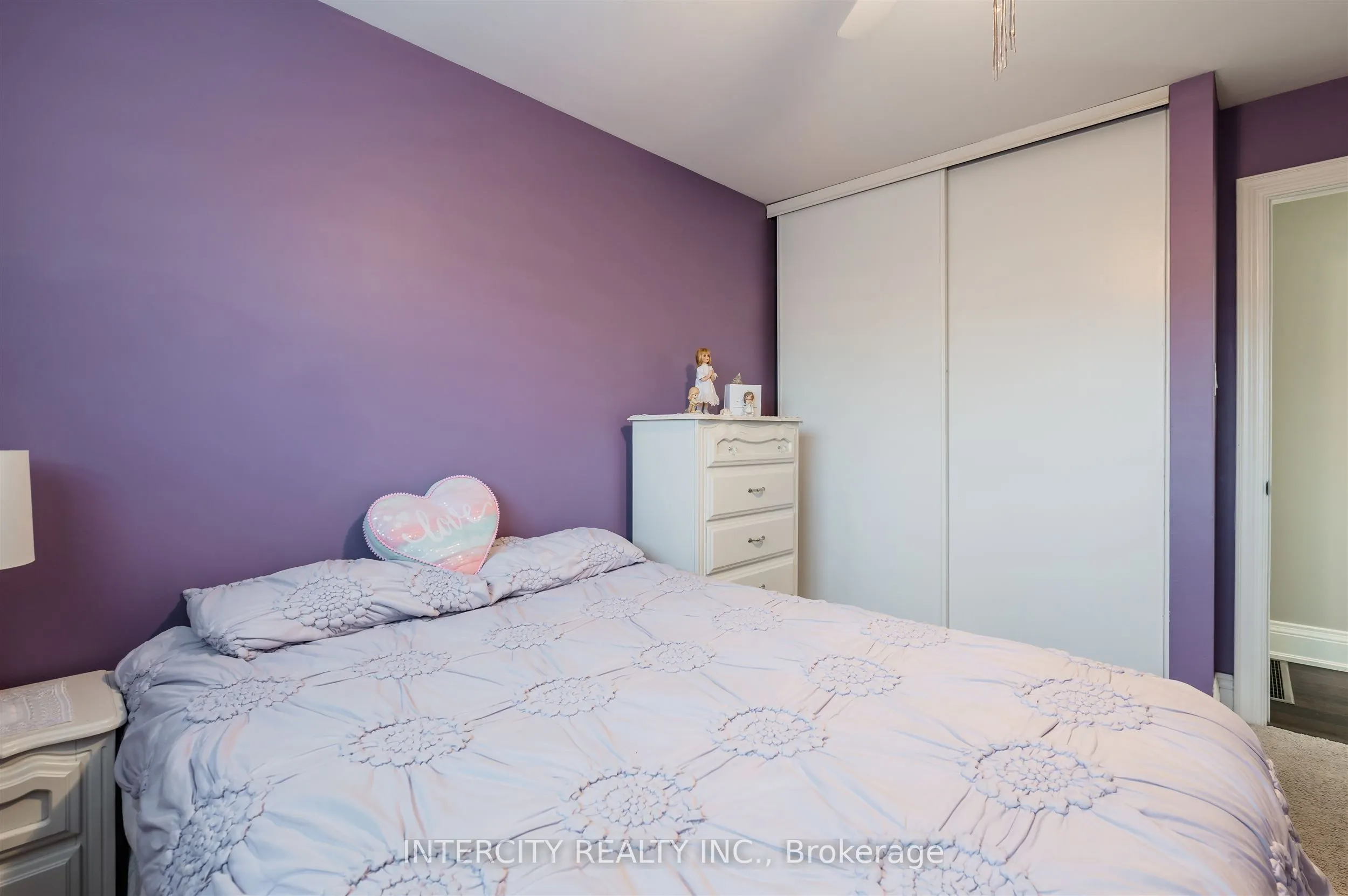 146 Connaught Crescent