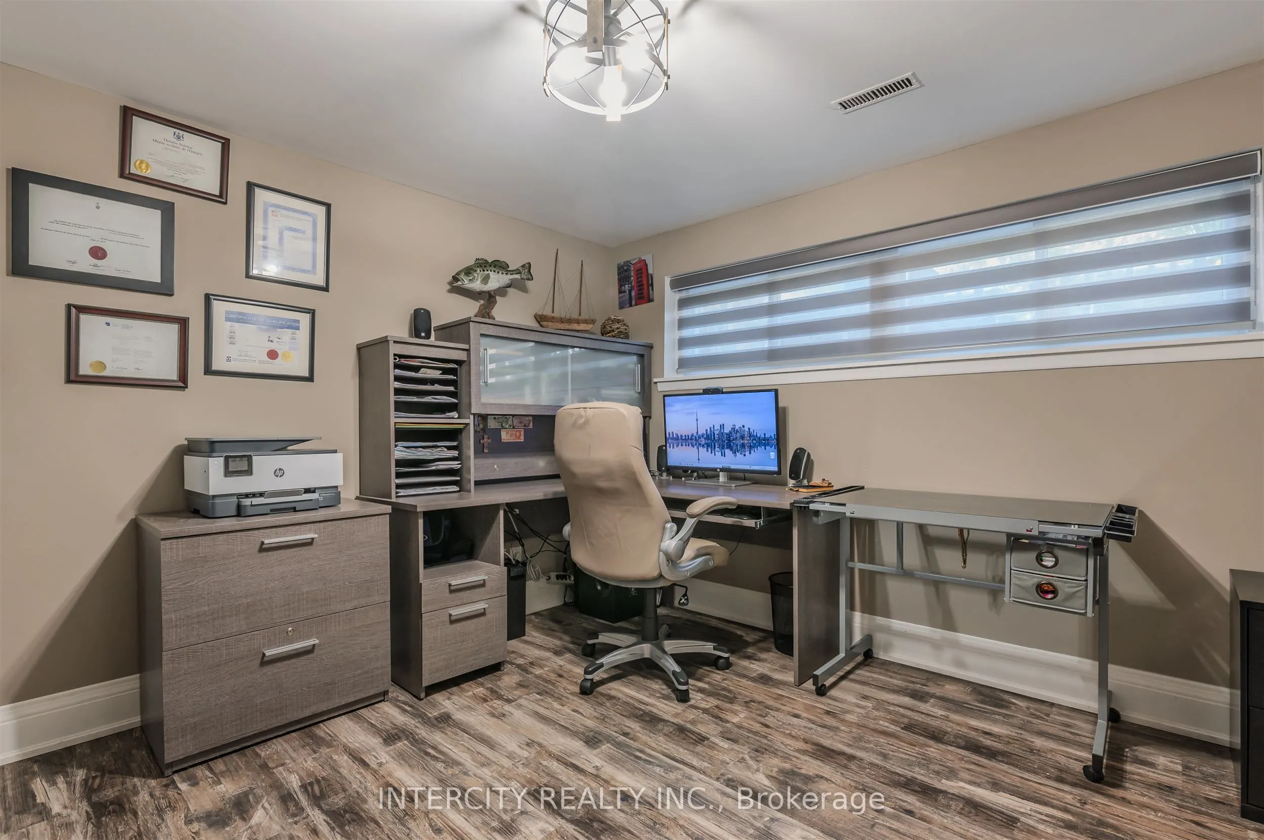 146 Connaught Crescent