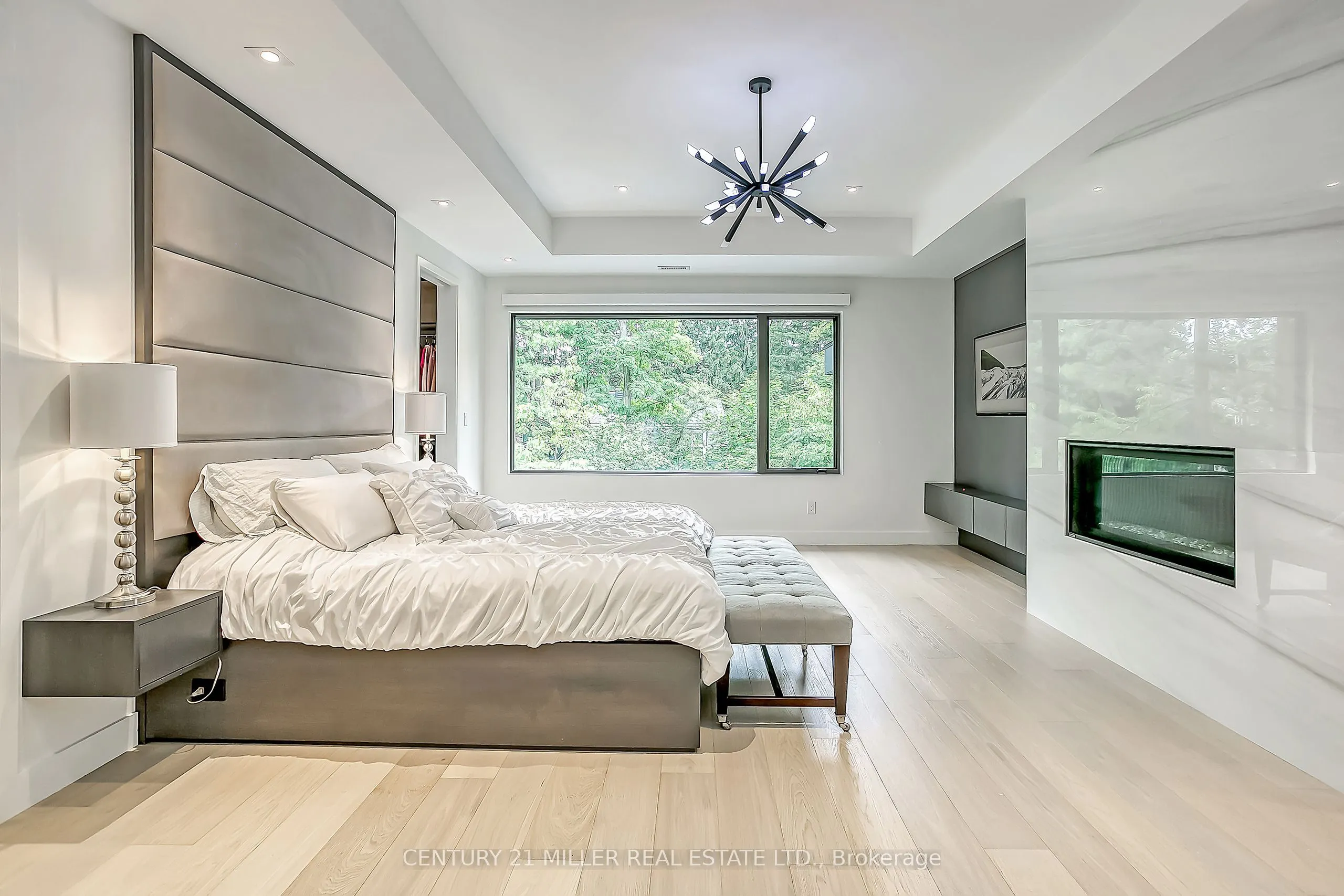 421 Chartwell Road