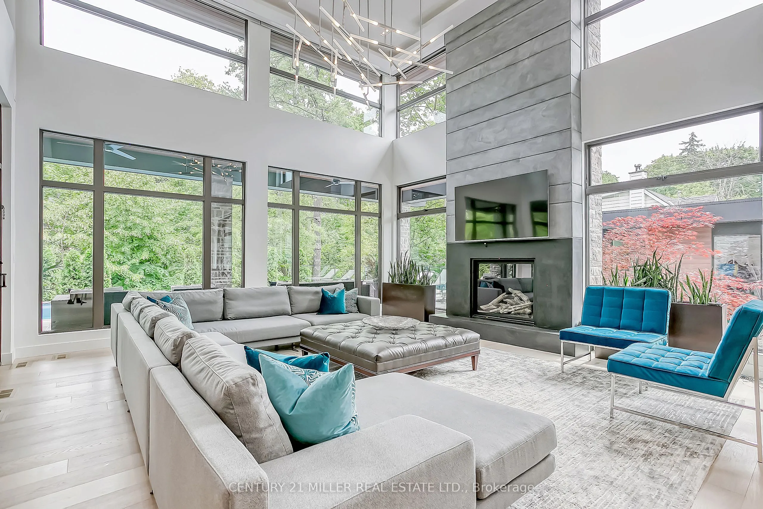 421 Chartwell Road