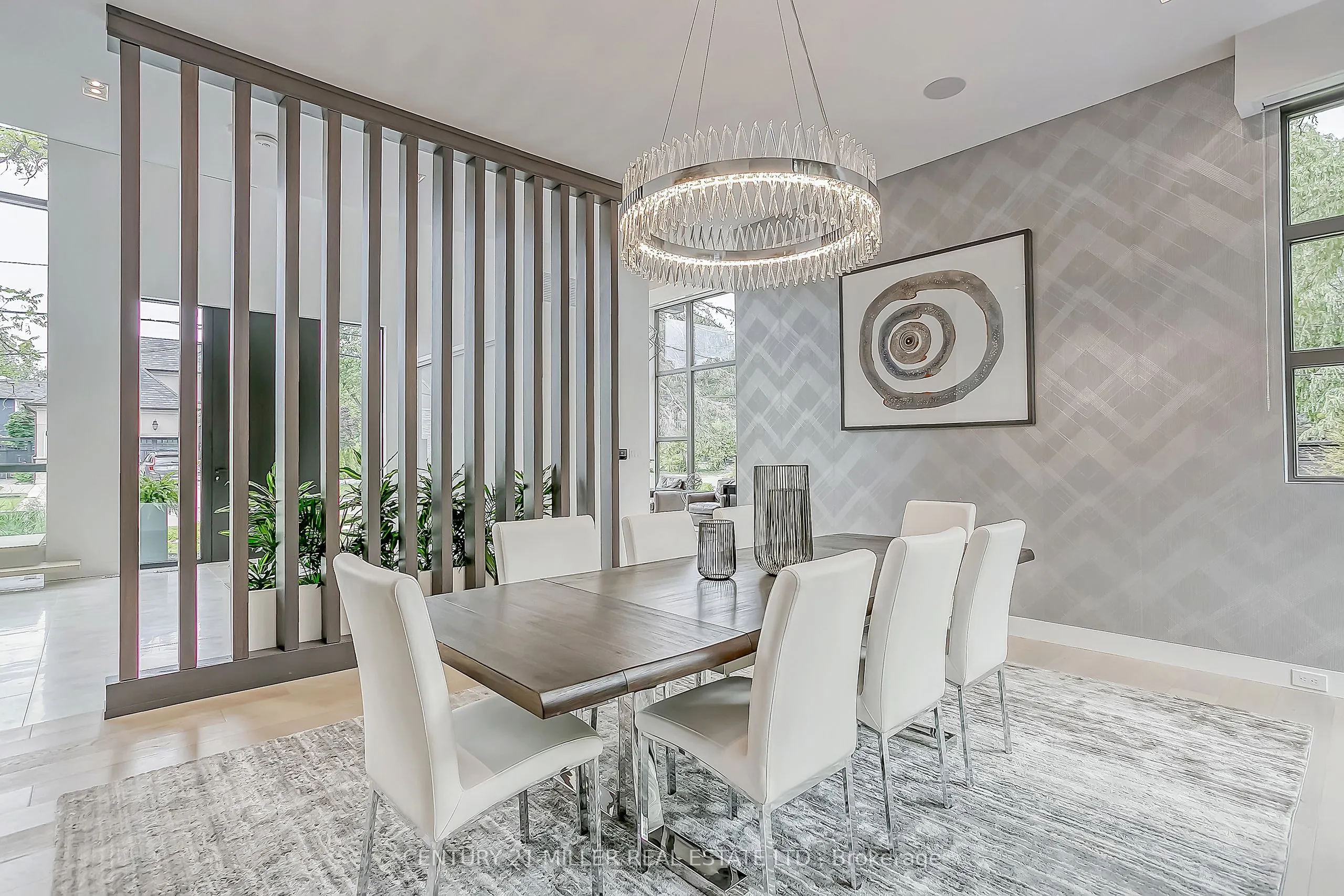 421 Chartwell Road