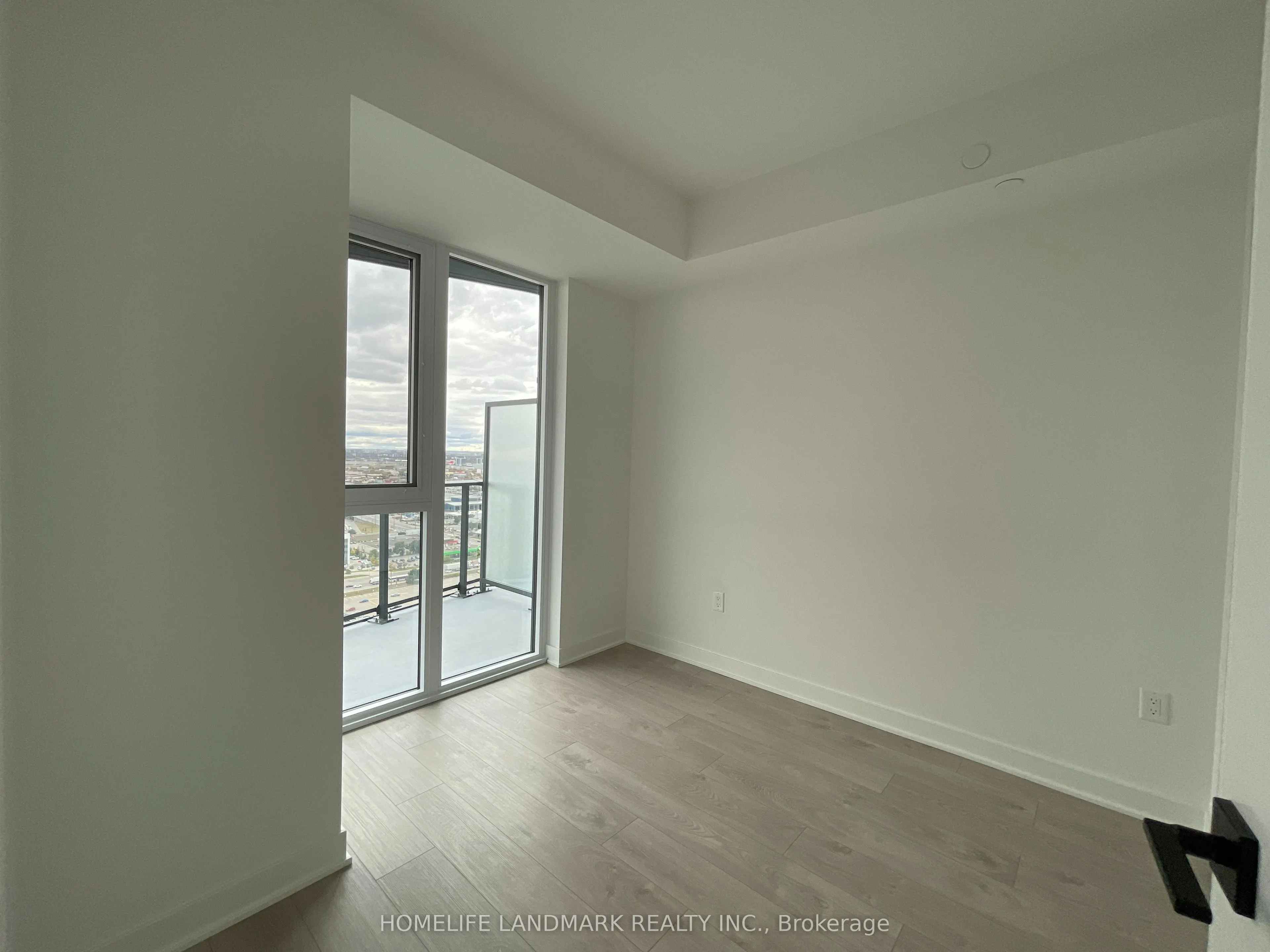 36 Zorra Street, #2802