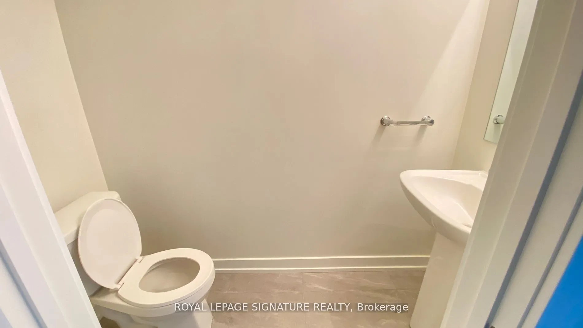 3566 Colonial Drive, #4