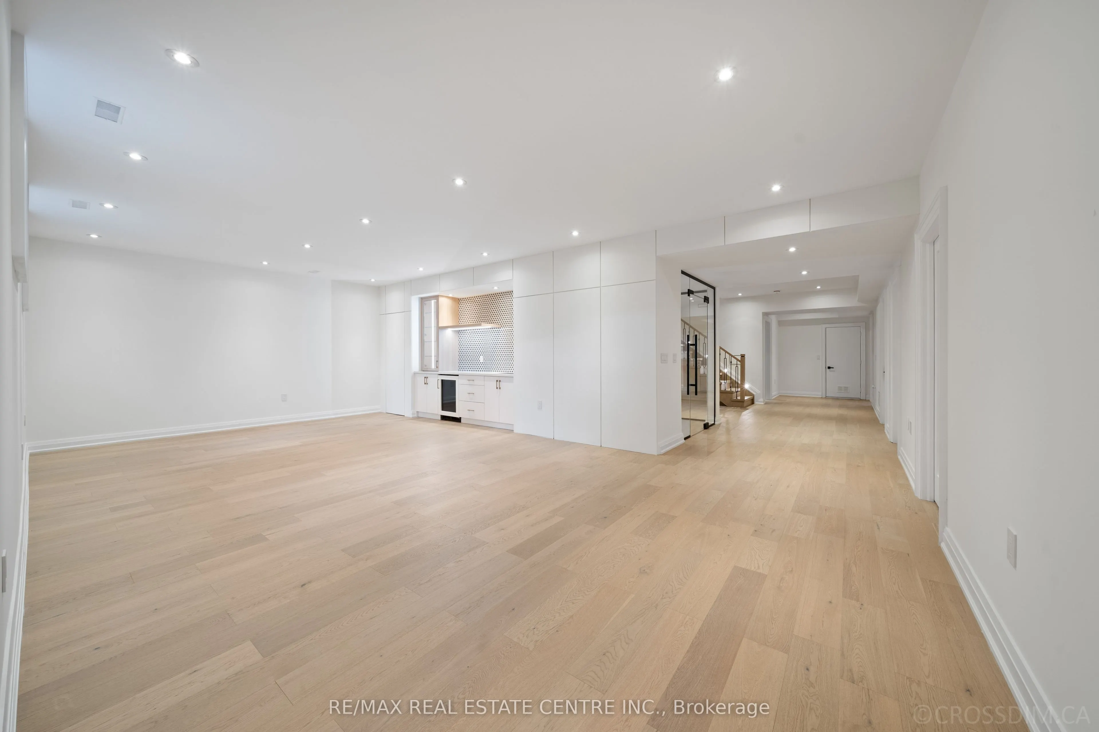 1065 Rebecca Street