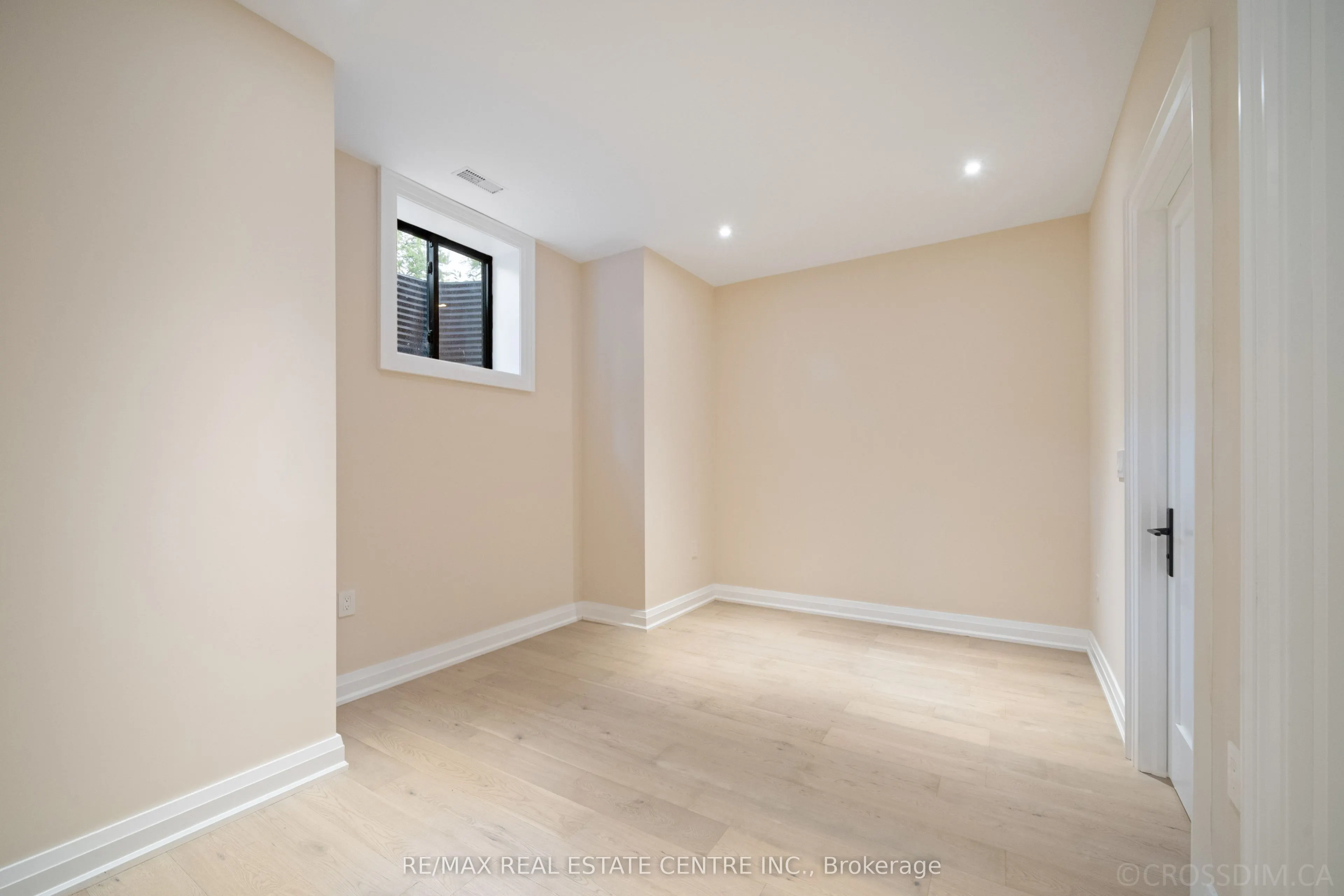 1065 Rebecca Street