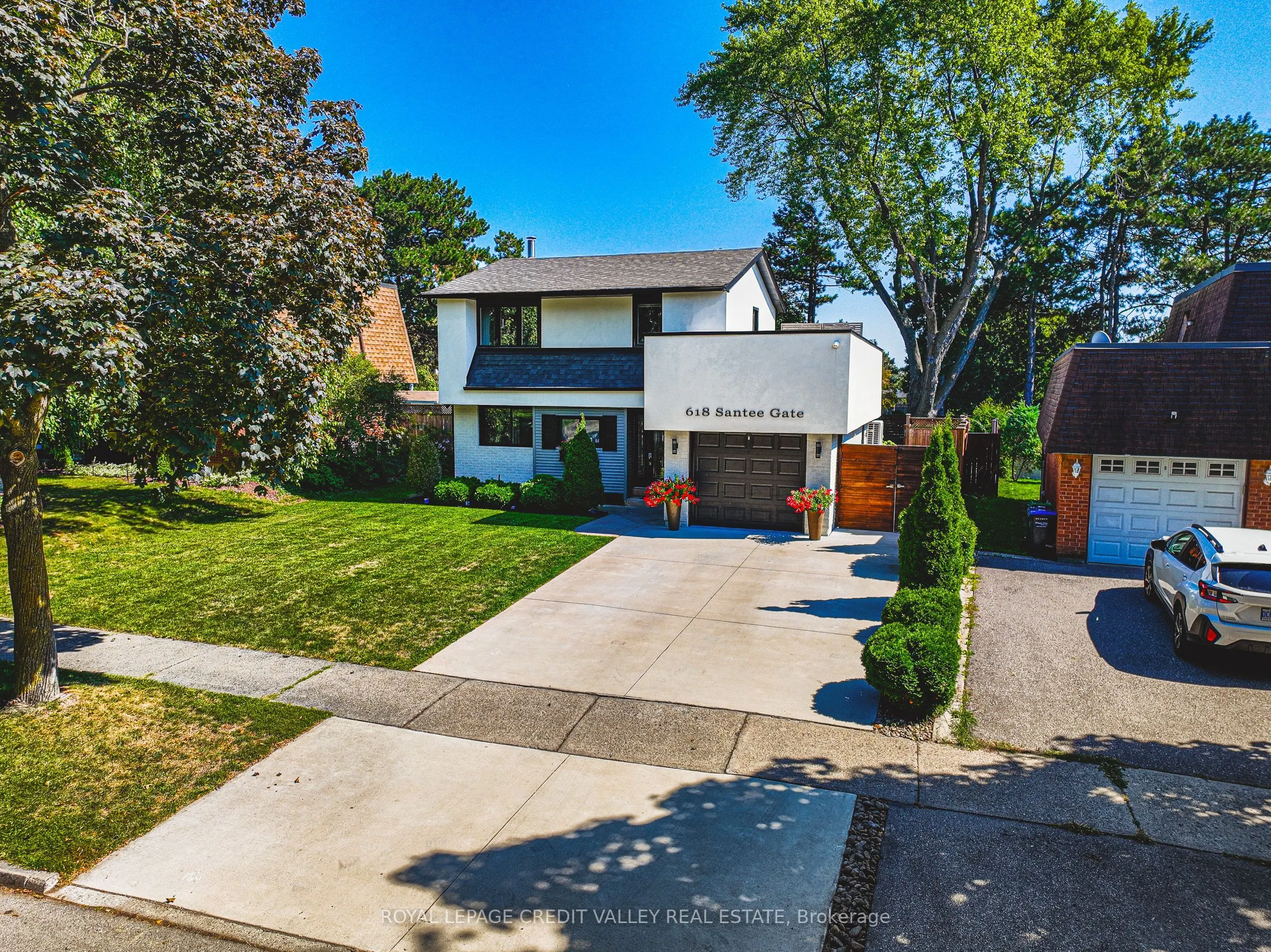 618 Santee Gate