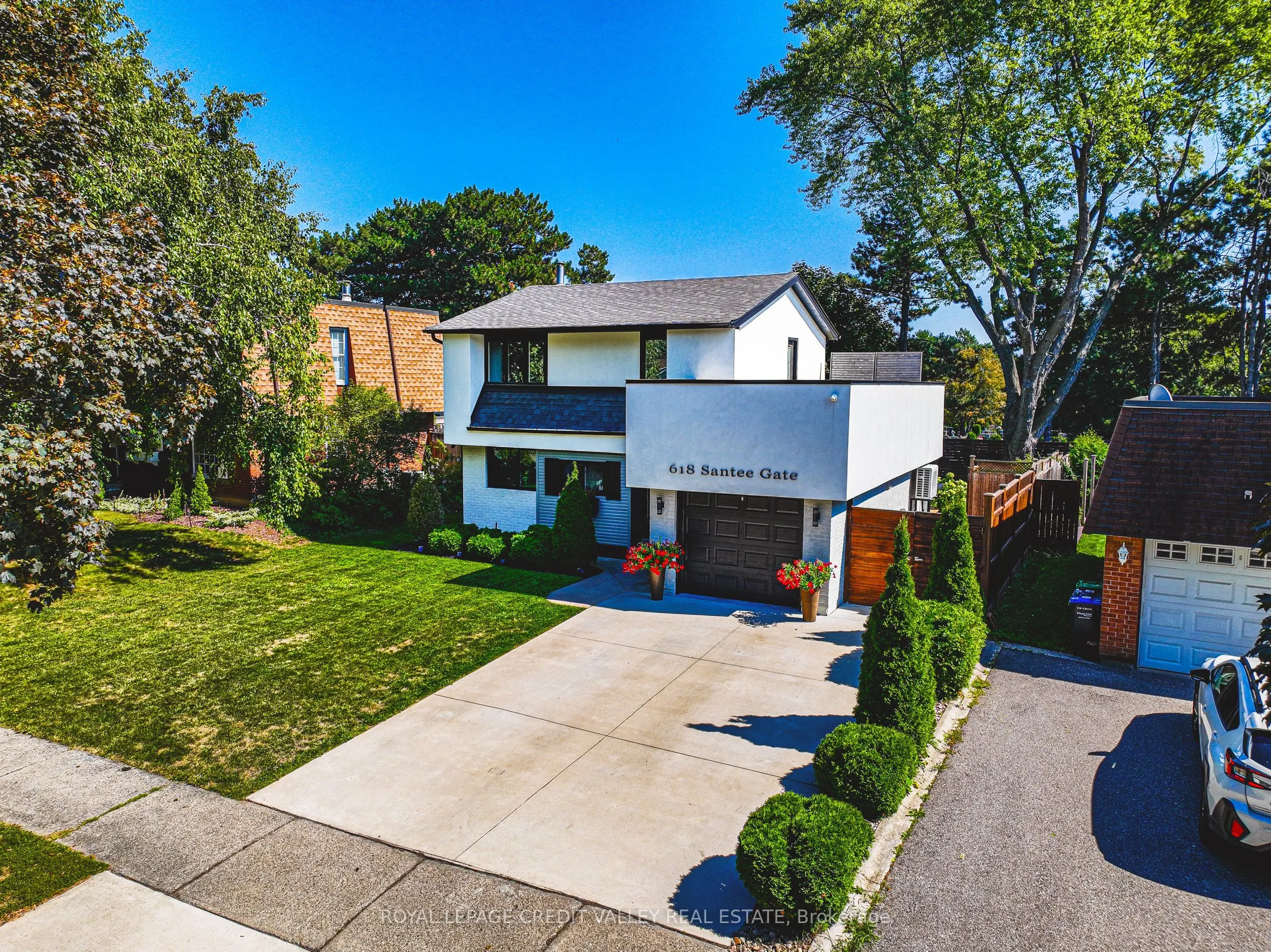 618 Santee Gate