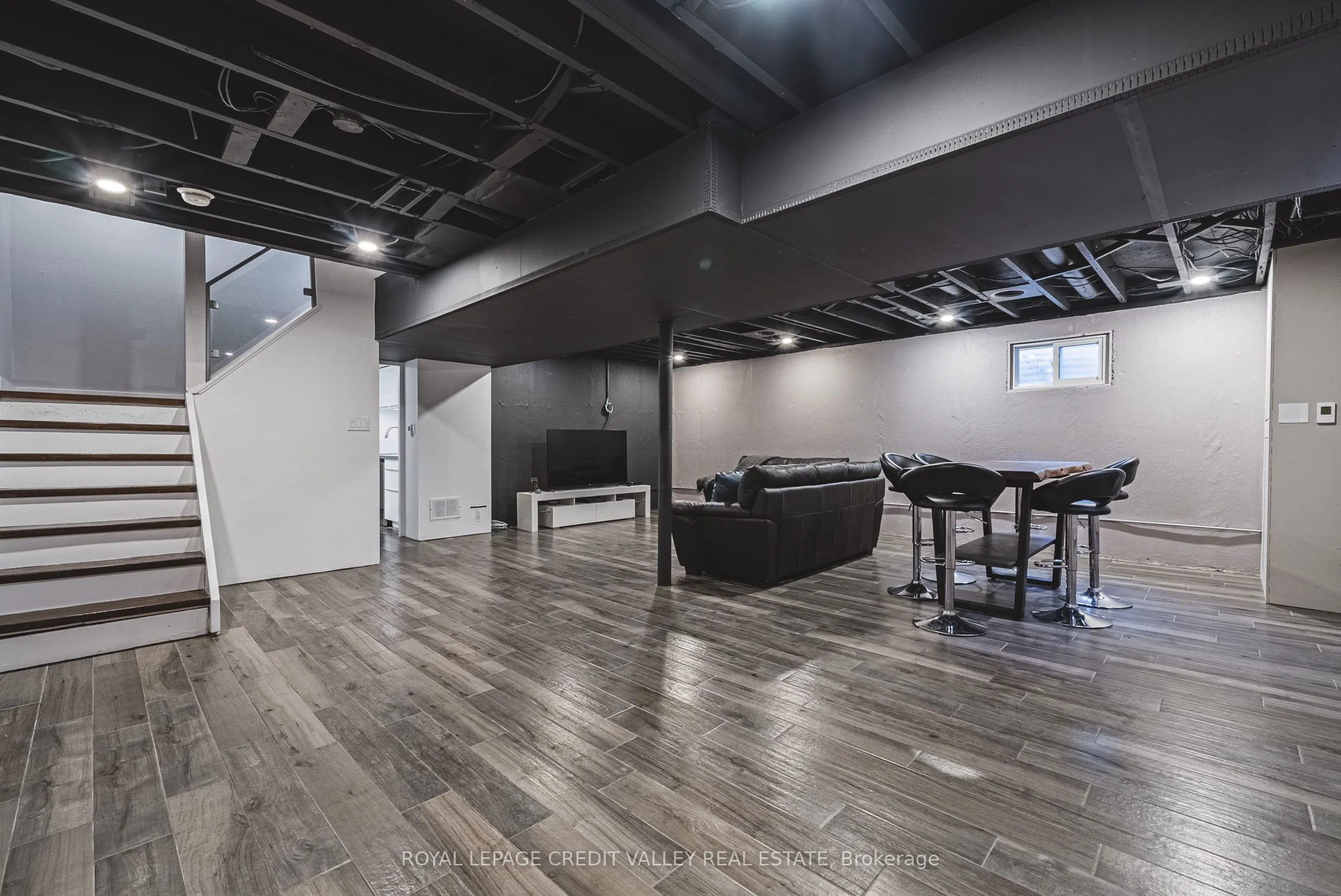 618 Santee Gate