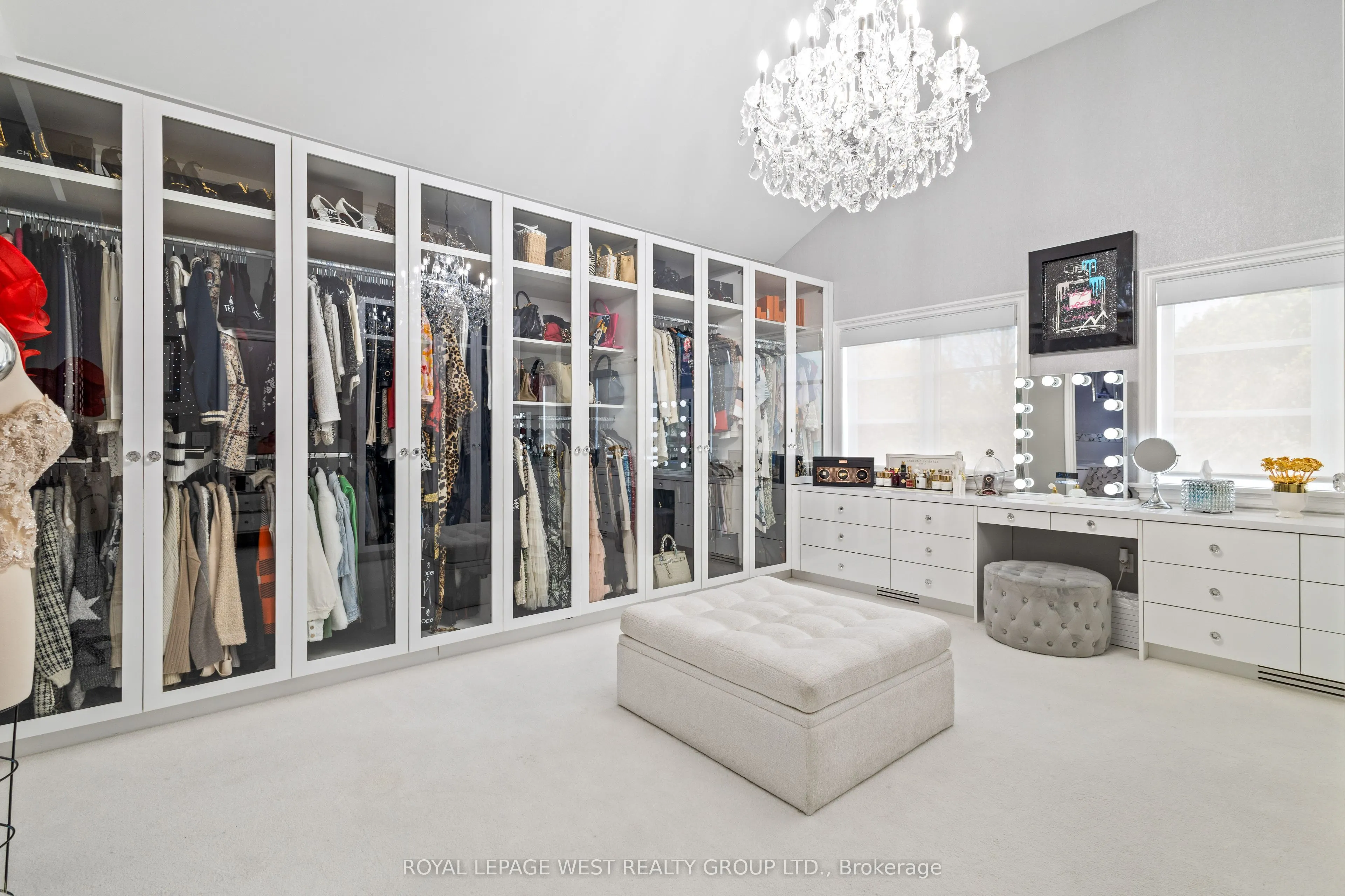 24 McArthur Heights