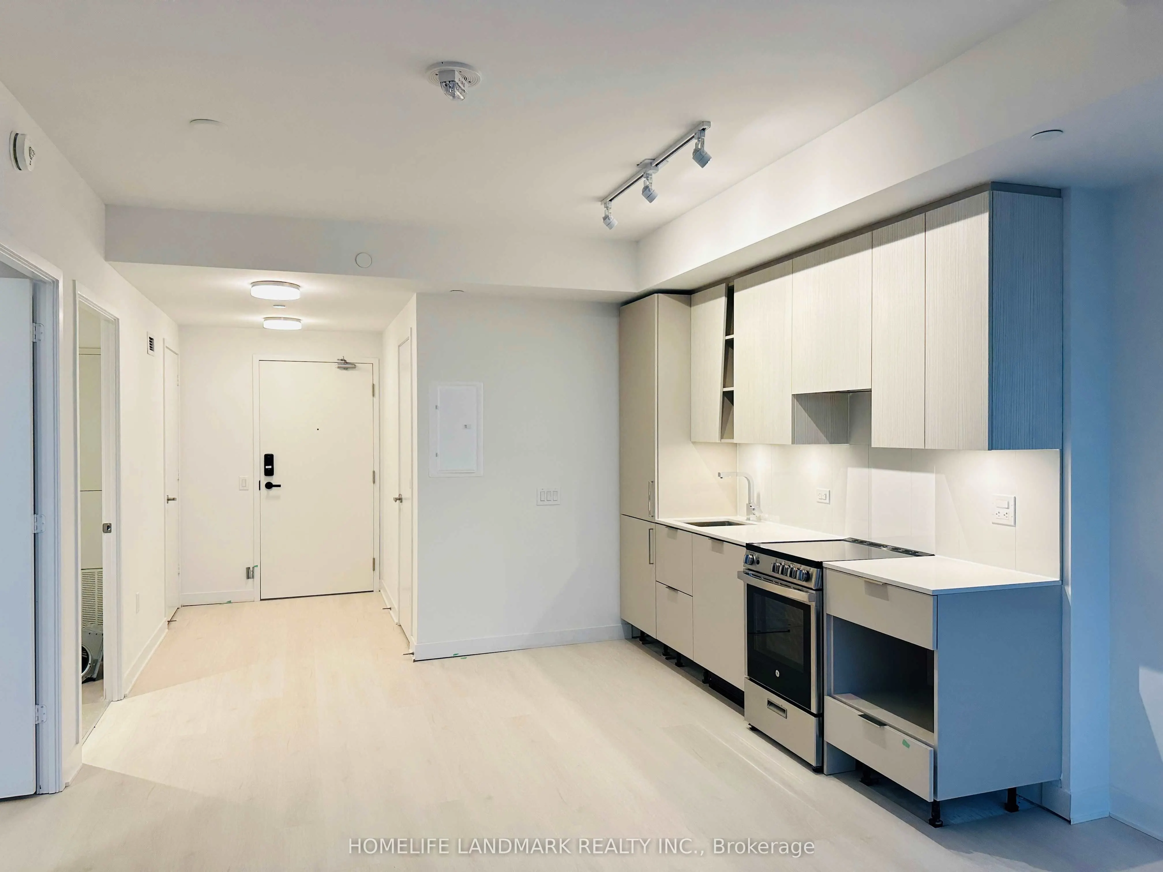 3900 Confederation Parkway, #5005