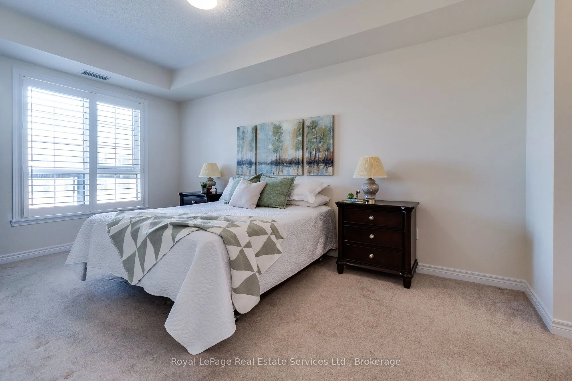 216 Oak Park Boulevard, #411
