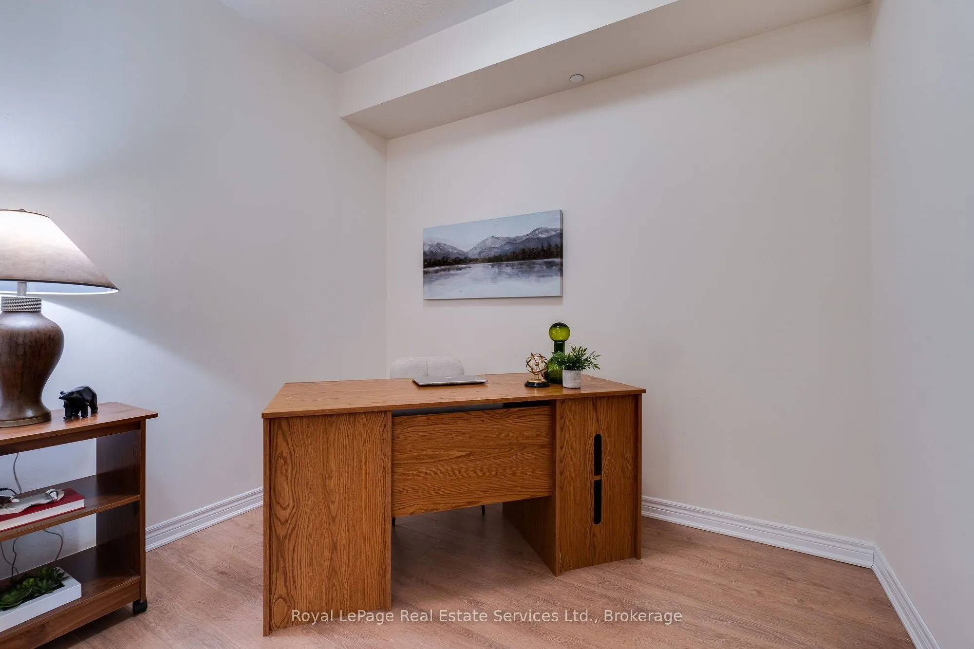 216 Oak Park Boulevard, #411