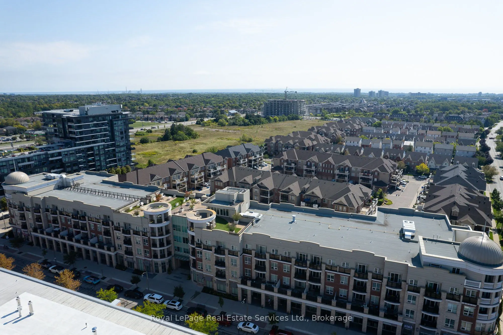 216 Oak Park Boulevard, #411