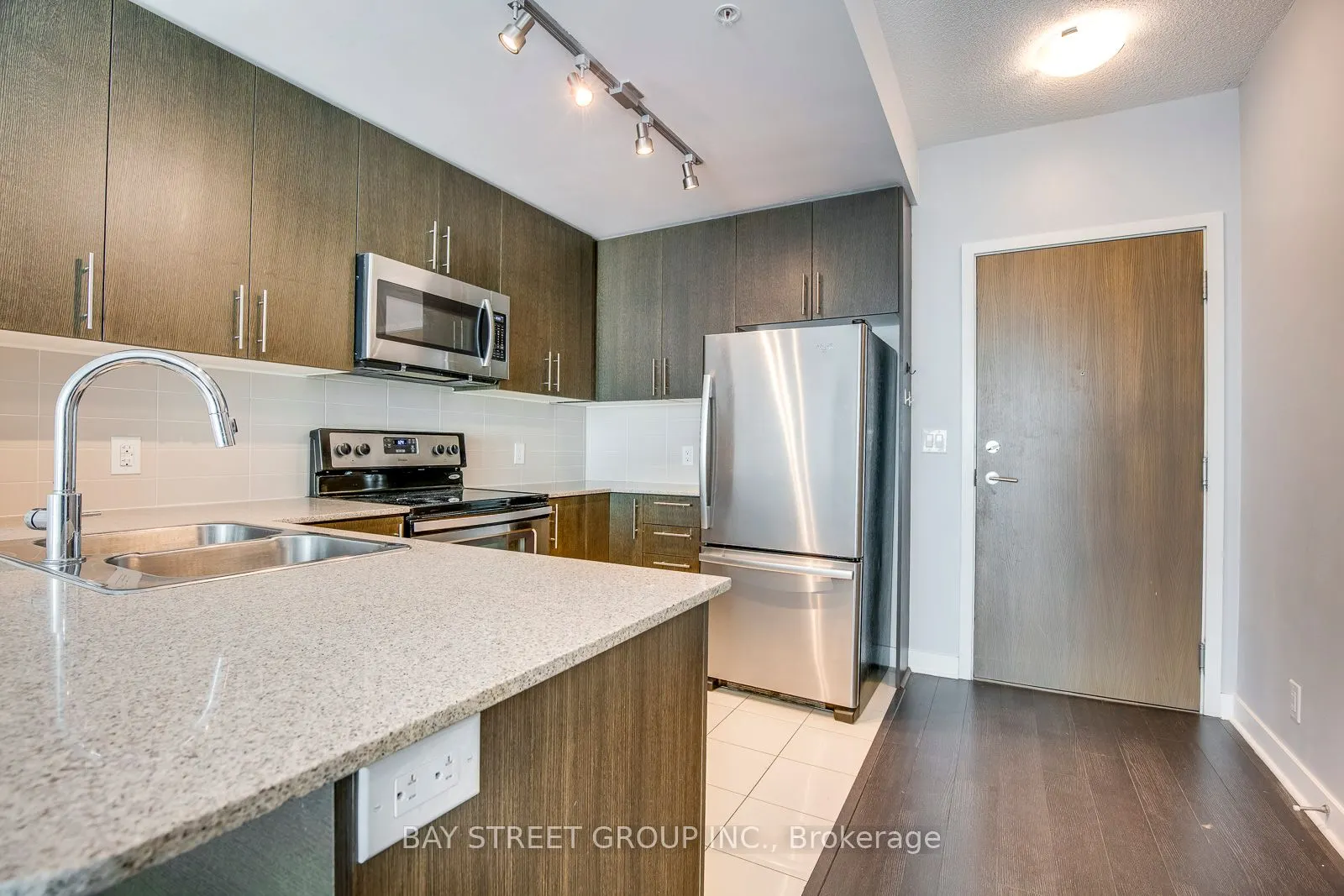 3985 Grand Park Drive, #803