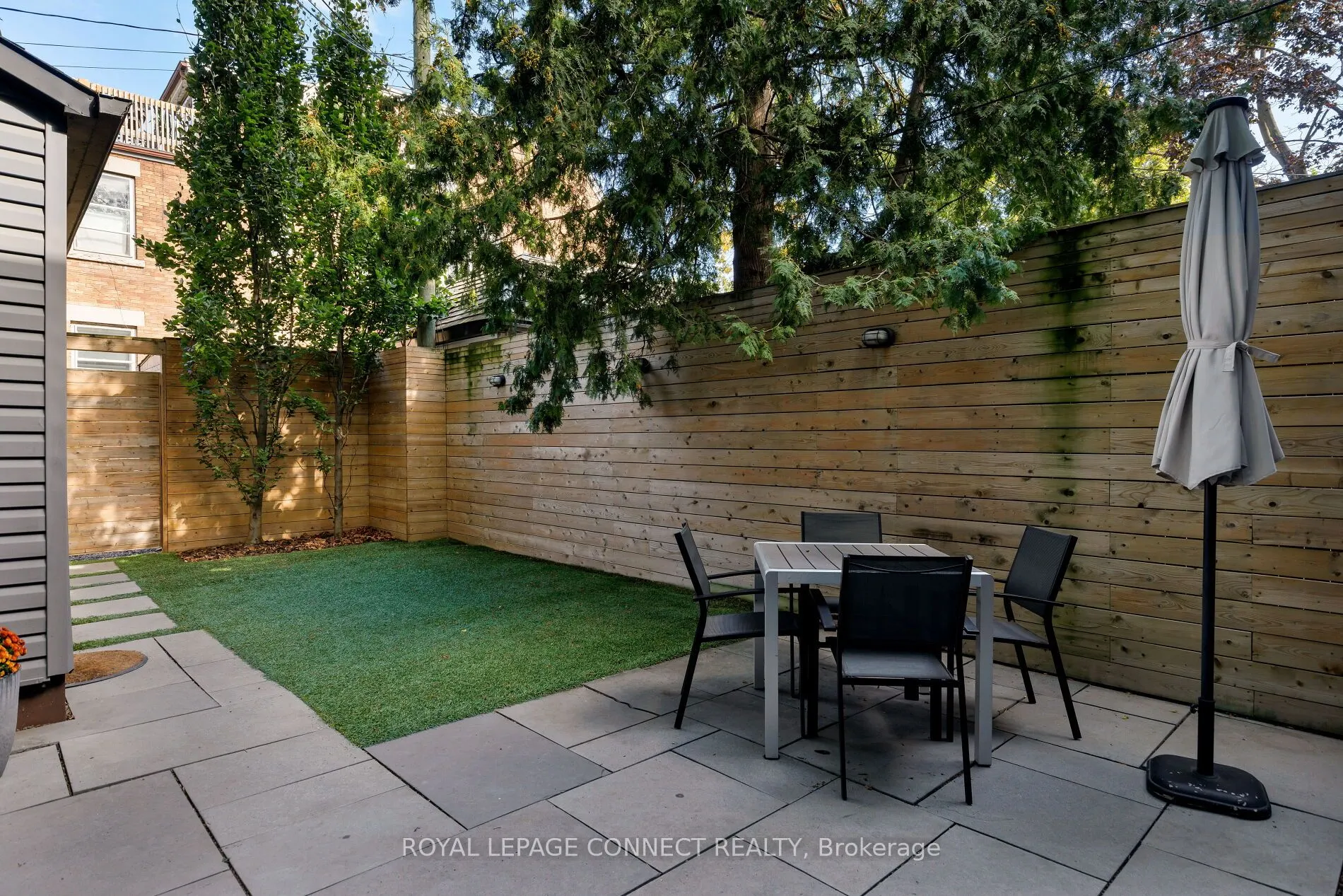 209 Indian Road