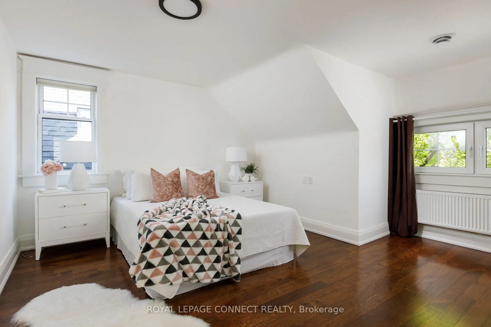 209 Indian Road
