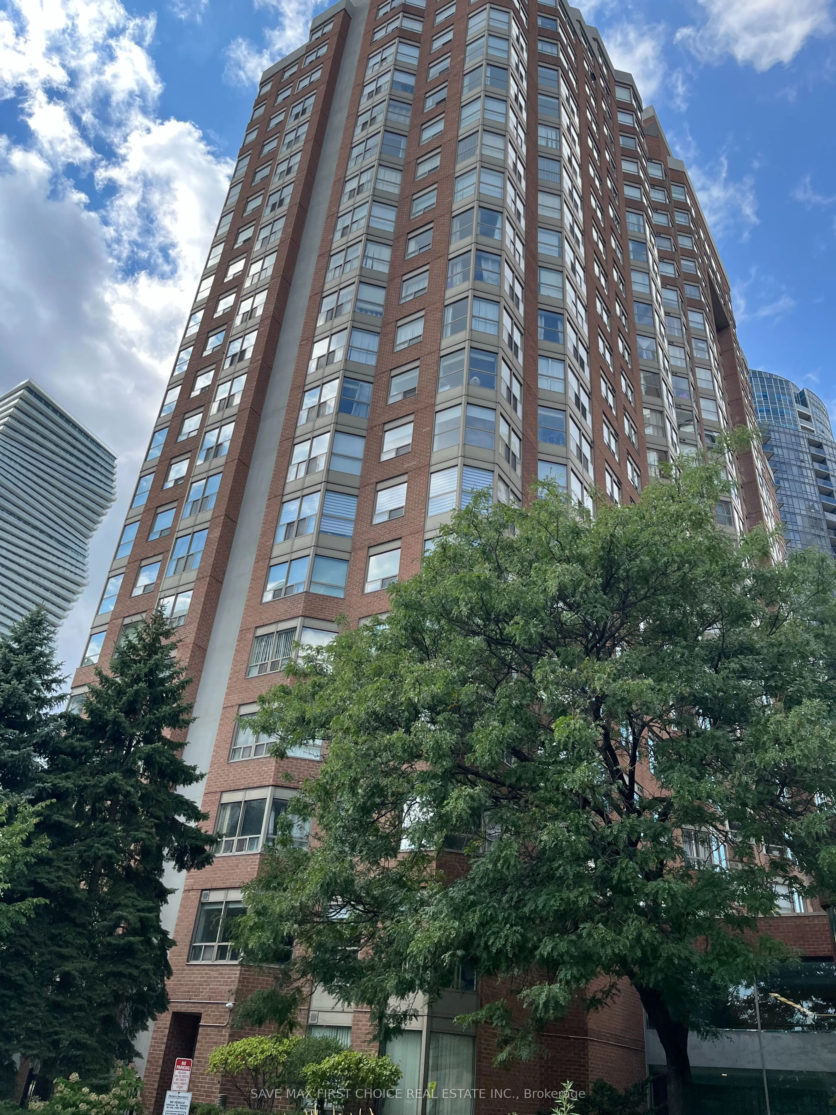 335 Webb Drive, #908