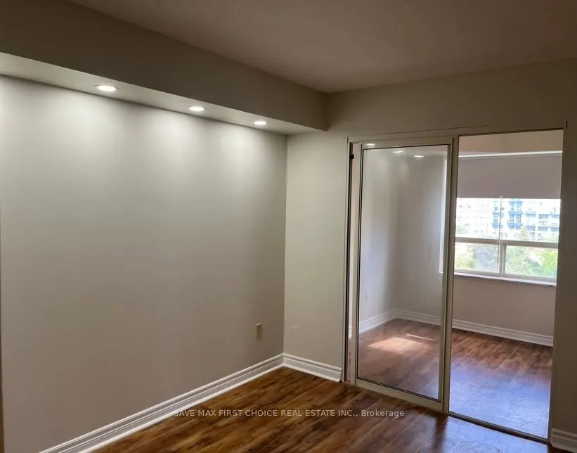 335 Webb Drive, #908