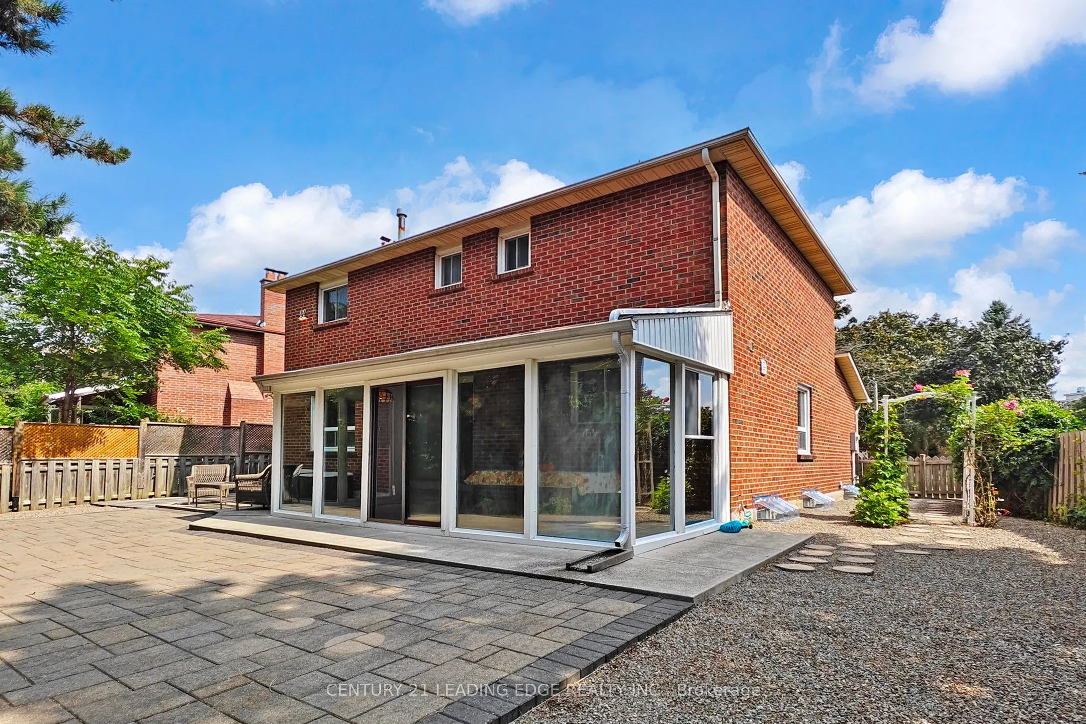 10 VIVALDI Crescent