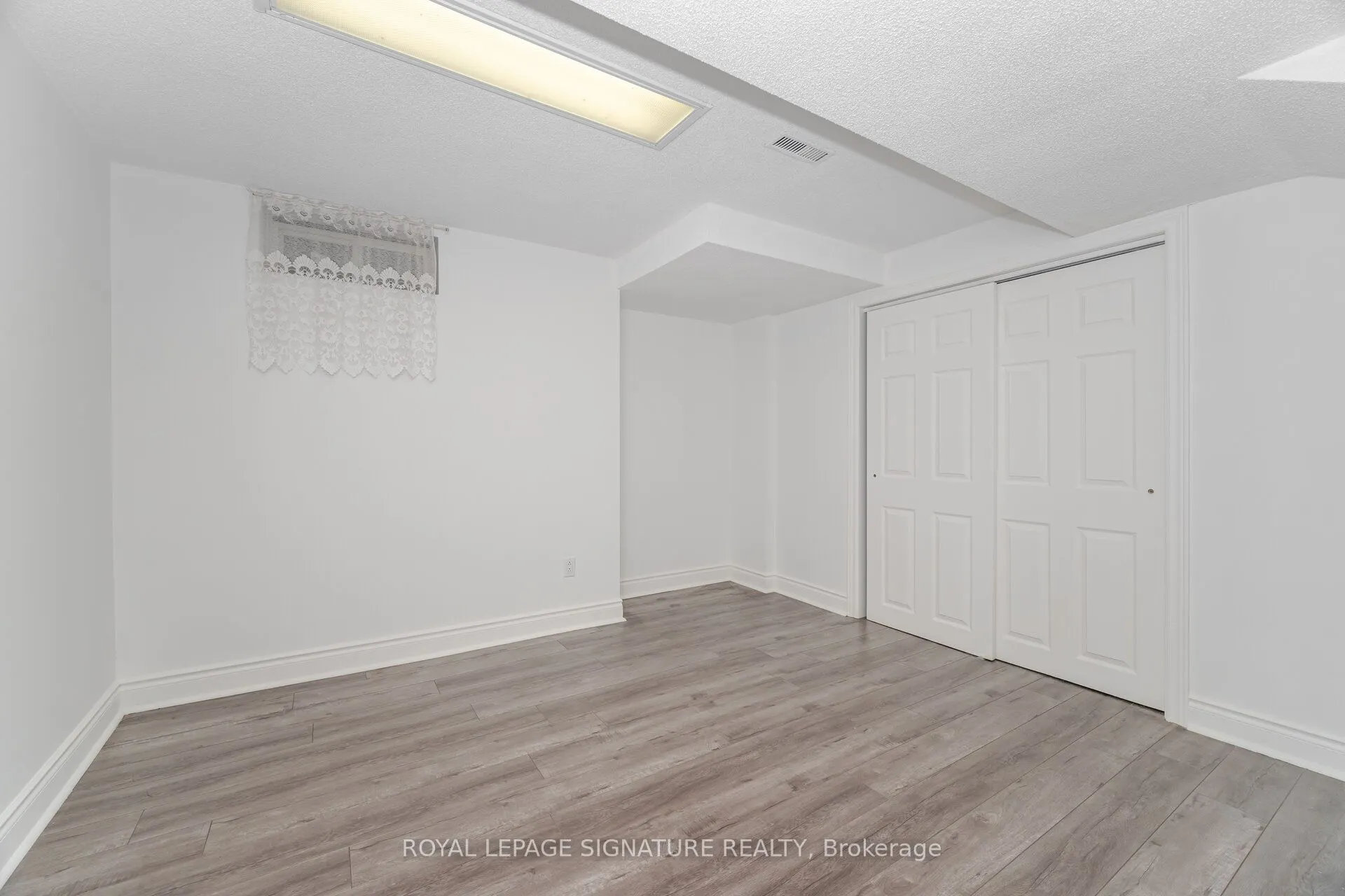 5217 Fallingbrook Drive