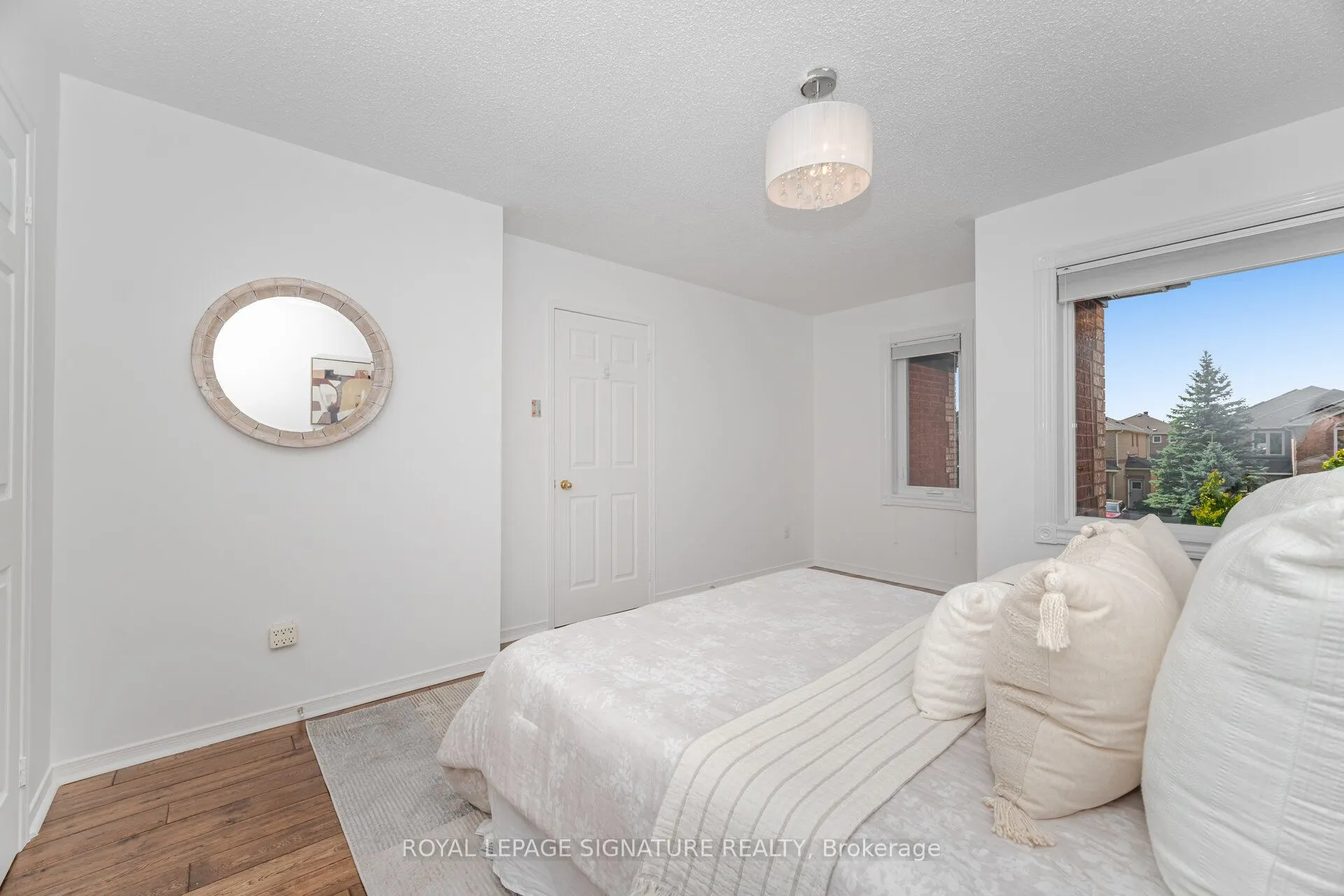 5217 Fallingbrook Drive