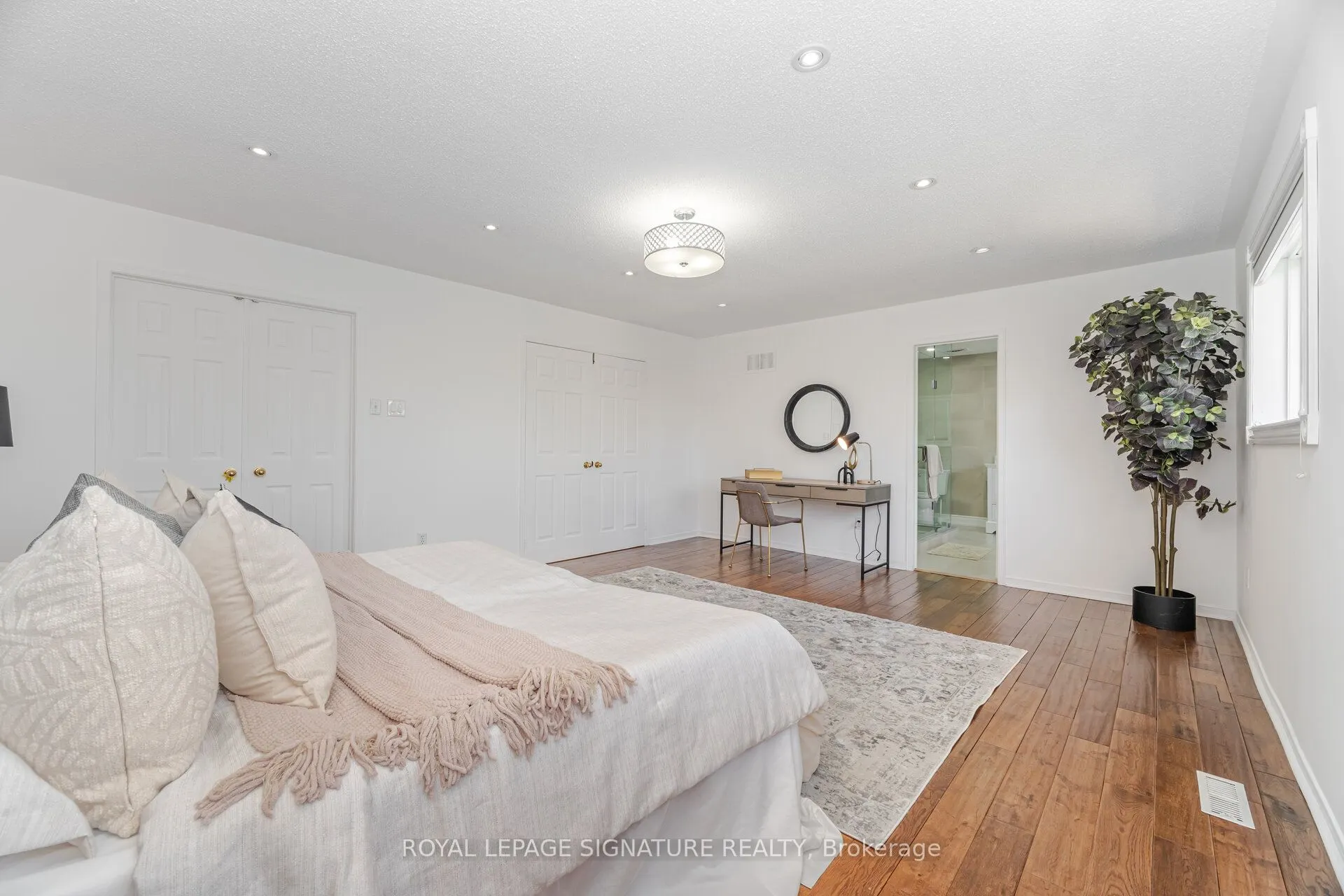 5217 Fallingbrook Drive