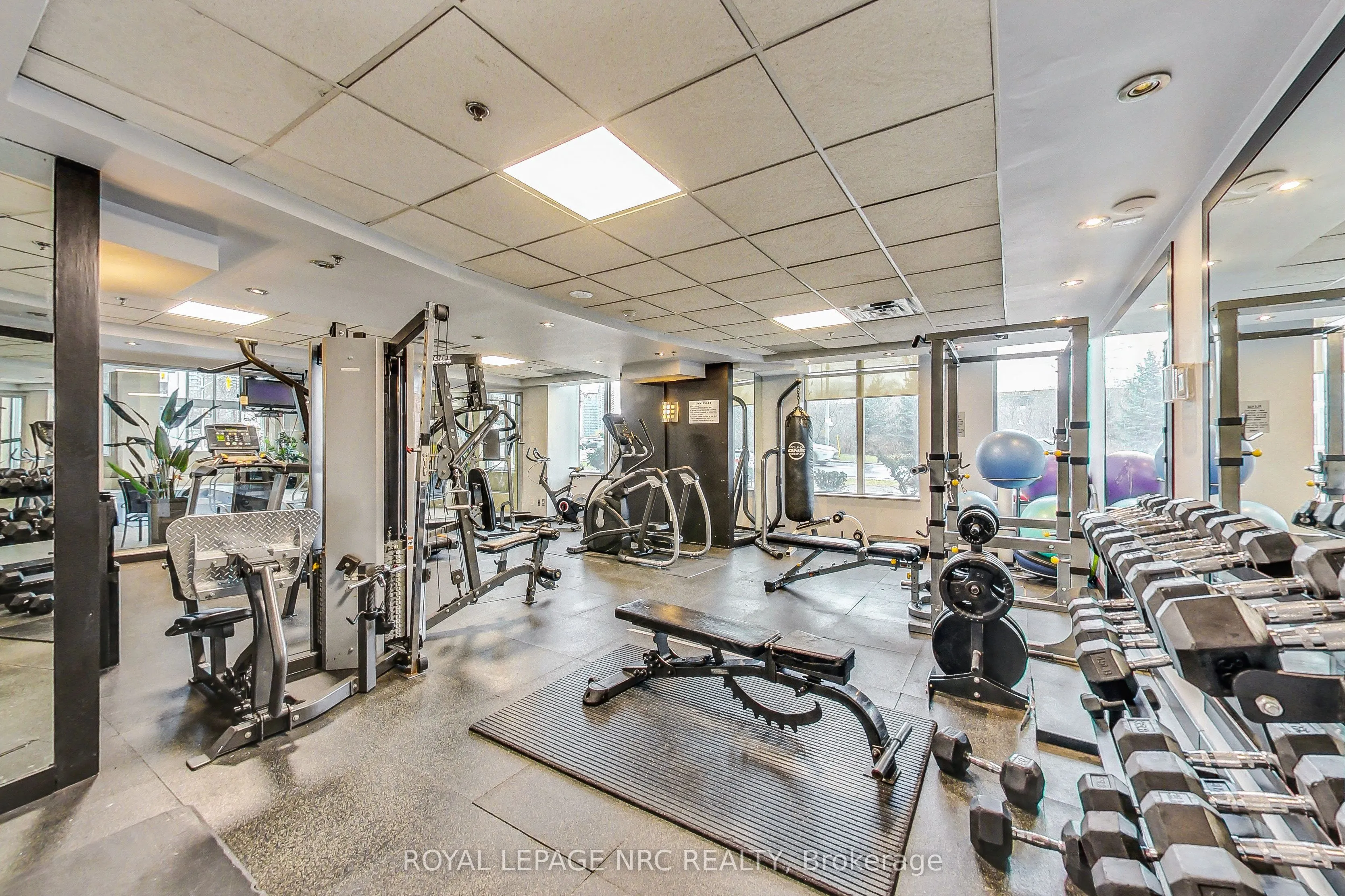2121 Lakeshore Boulevard W, #1211