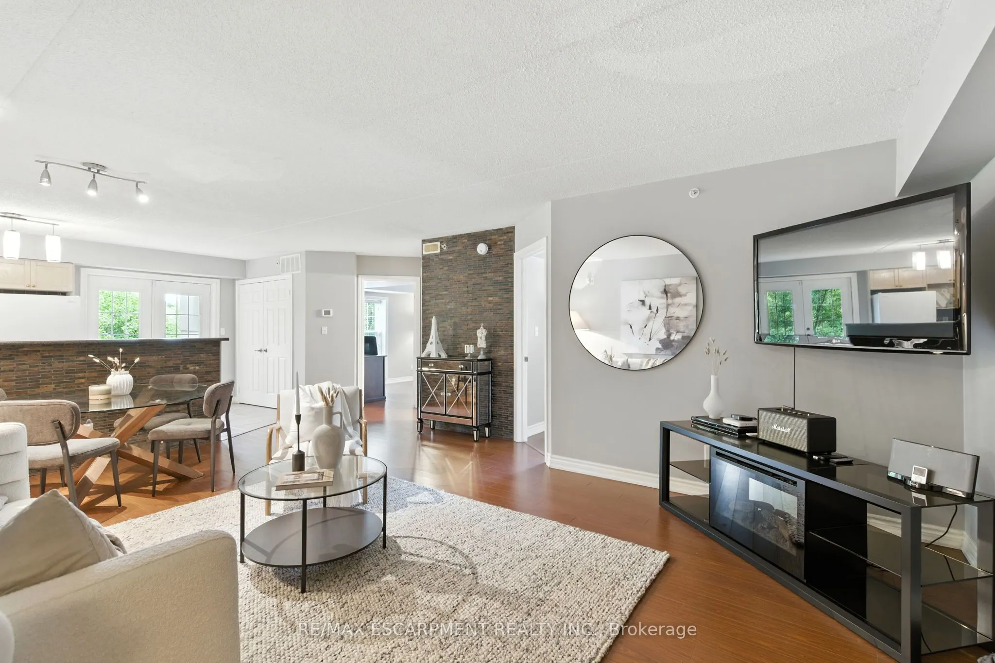 2055 Appleby Line, #110