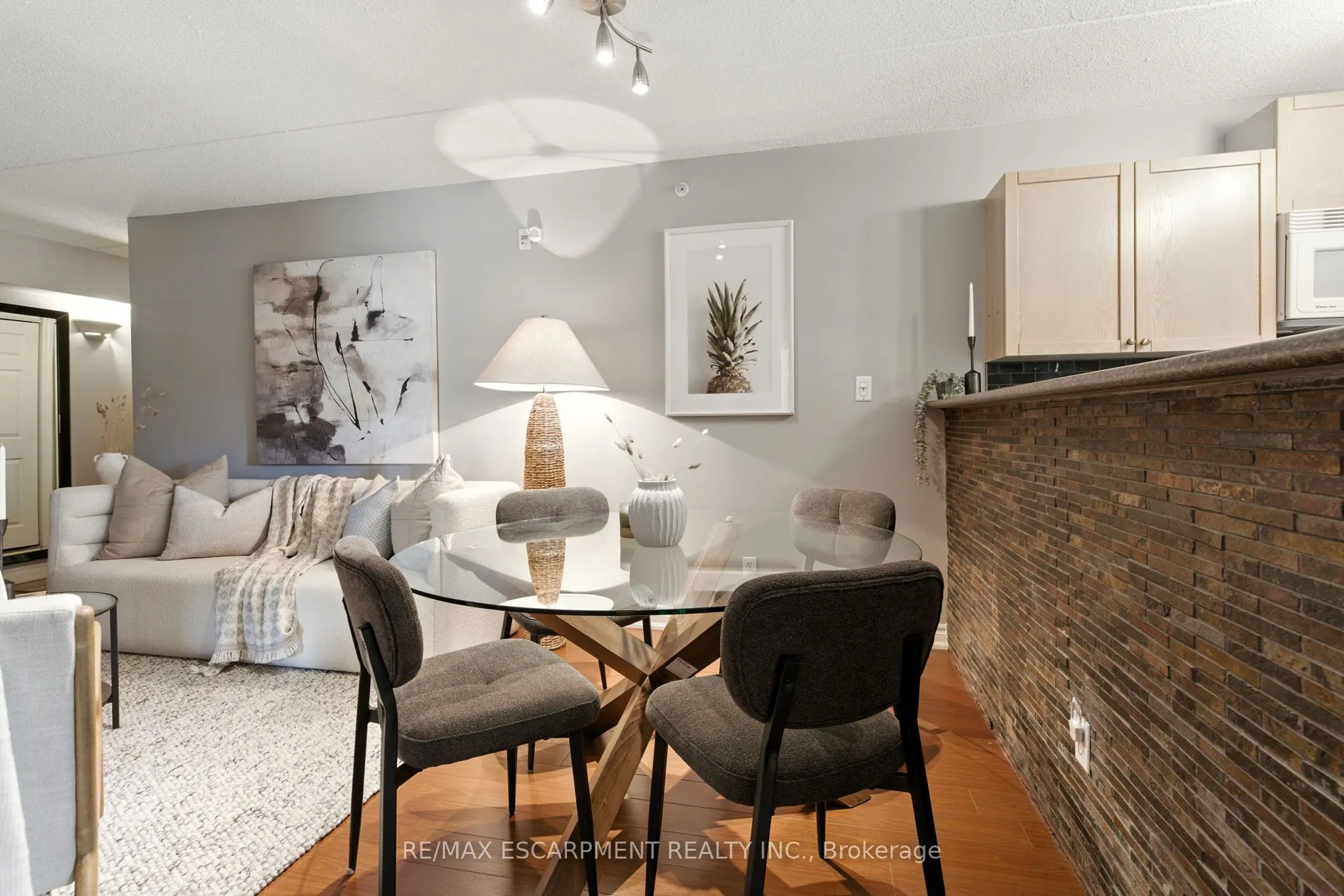 2055 Appleby Line, #110