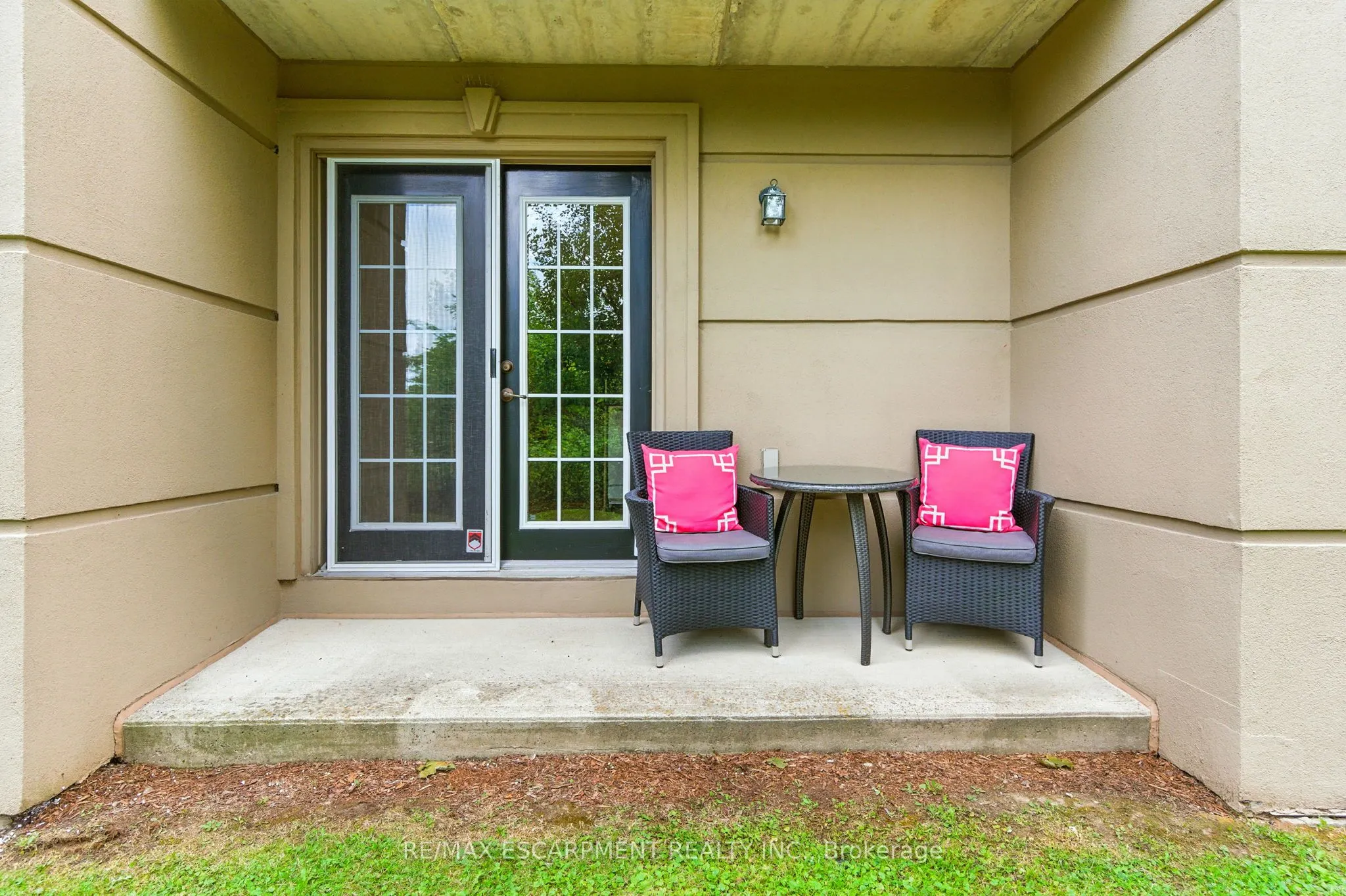 2055 Appleby Line, #110