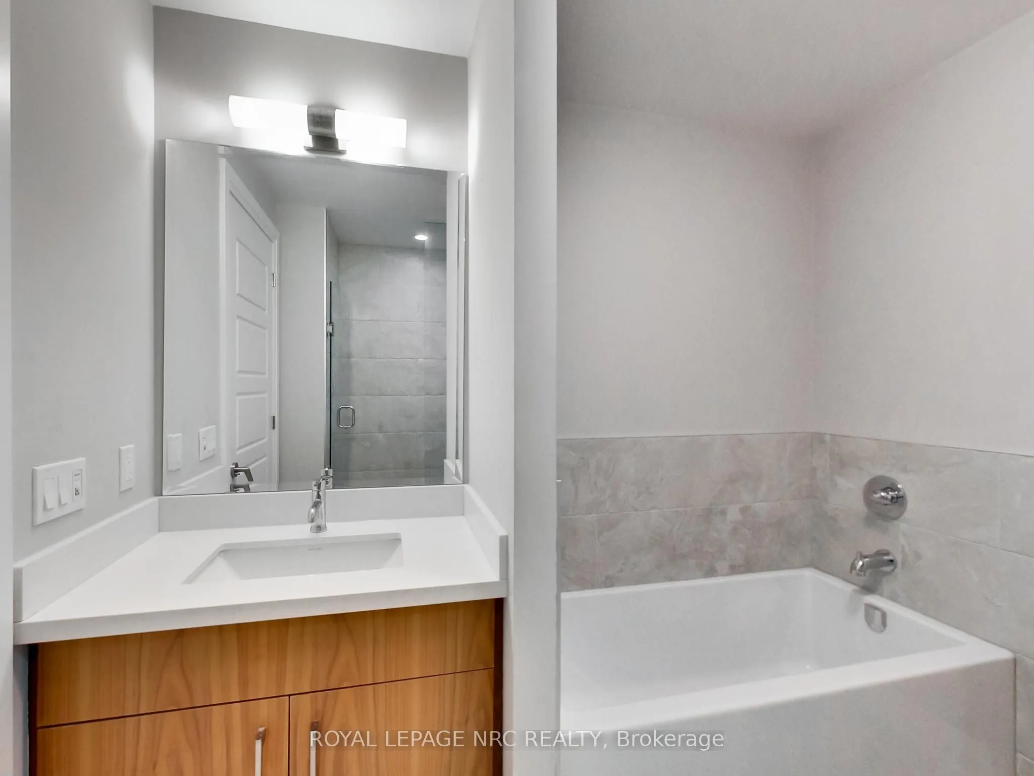 2025 Maria Street, #405