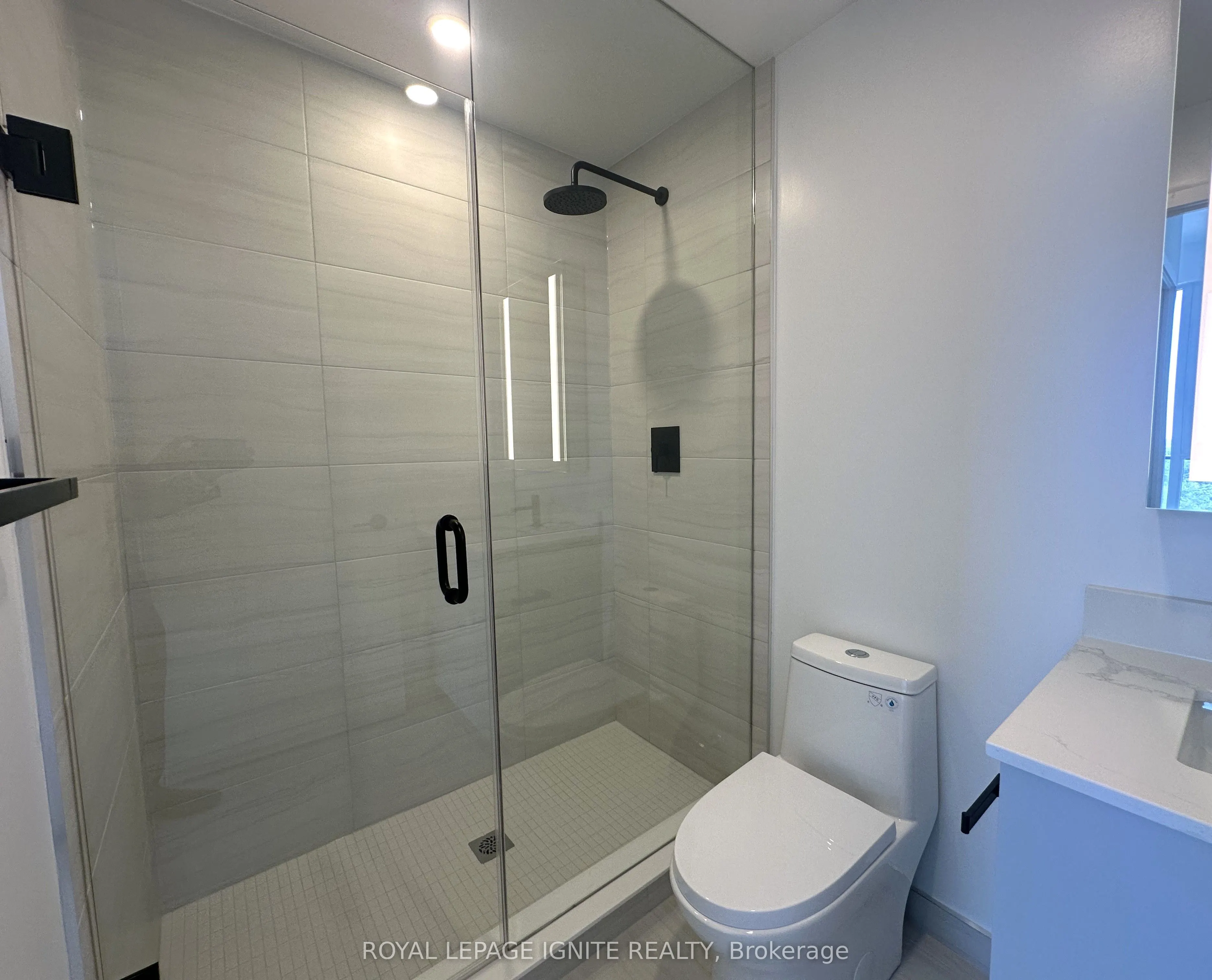 285 Dufferin Street, #Unit #1120